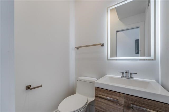 47 GRAHAM ST Unit: 3