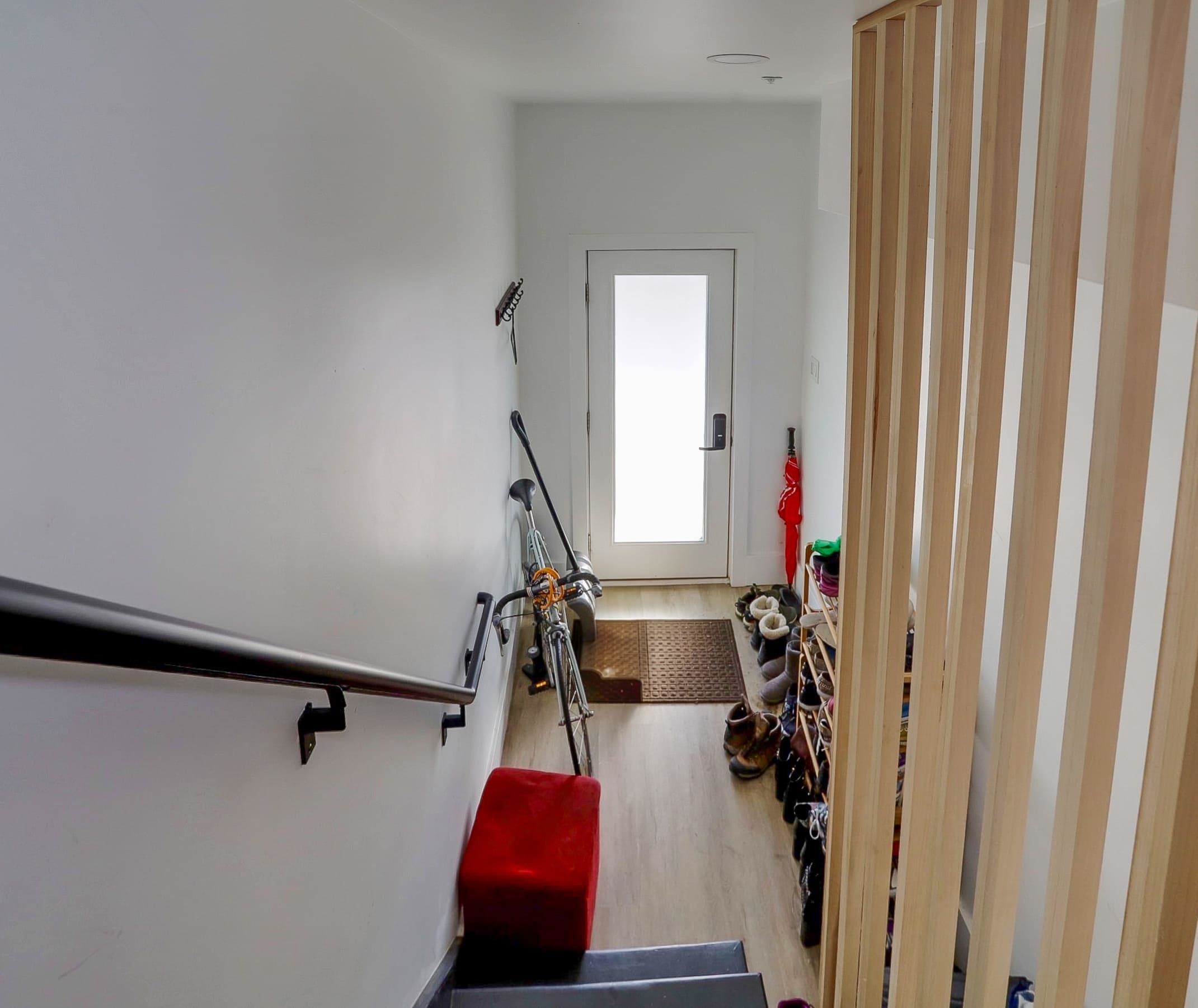 1507 WEST ST Unit: 2