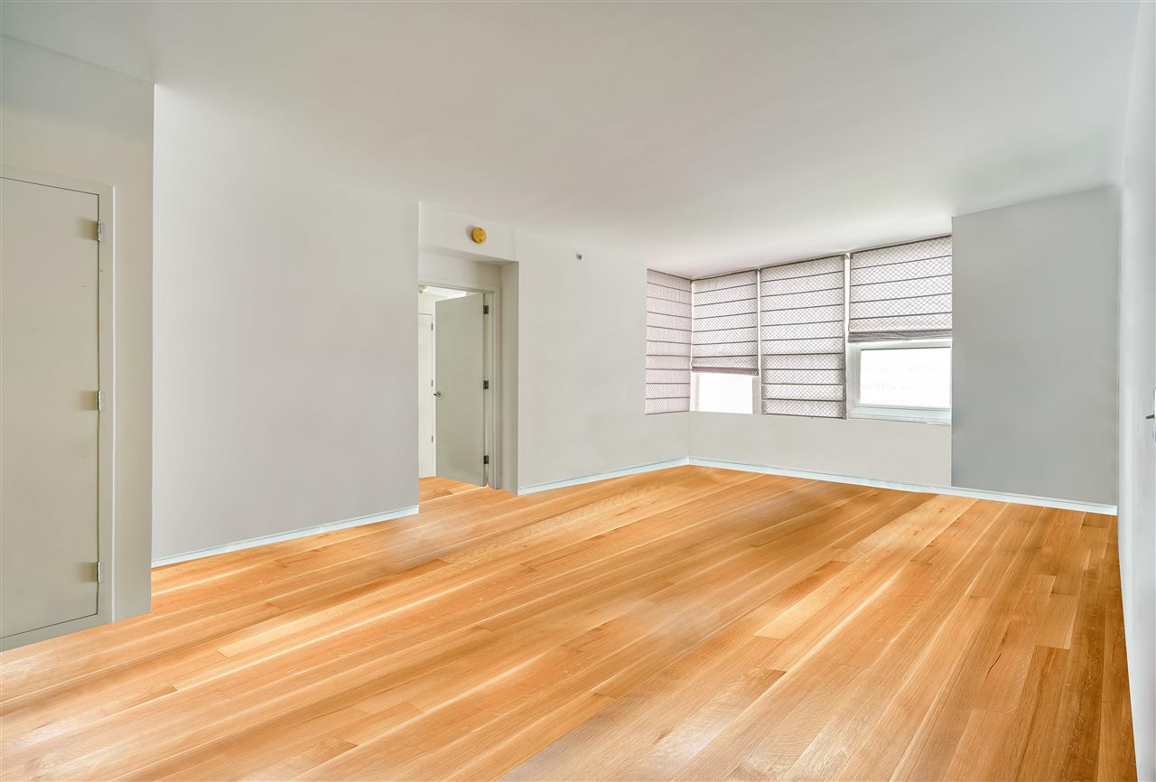 88 MORGAN ST Unit: 1206