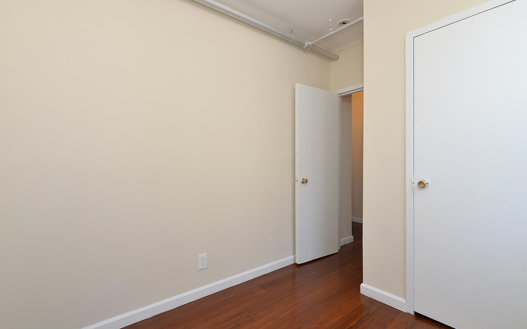 235 MONROE ST Unit: 9