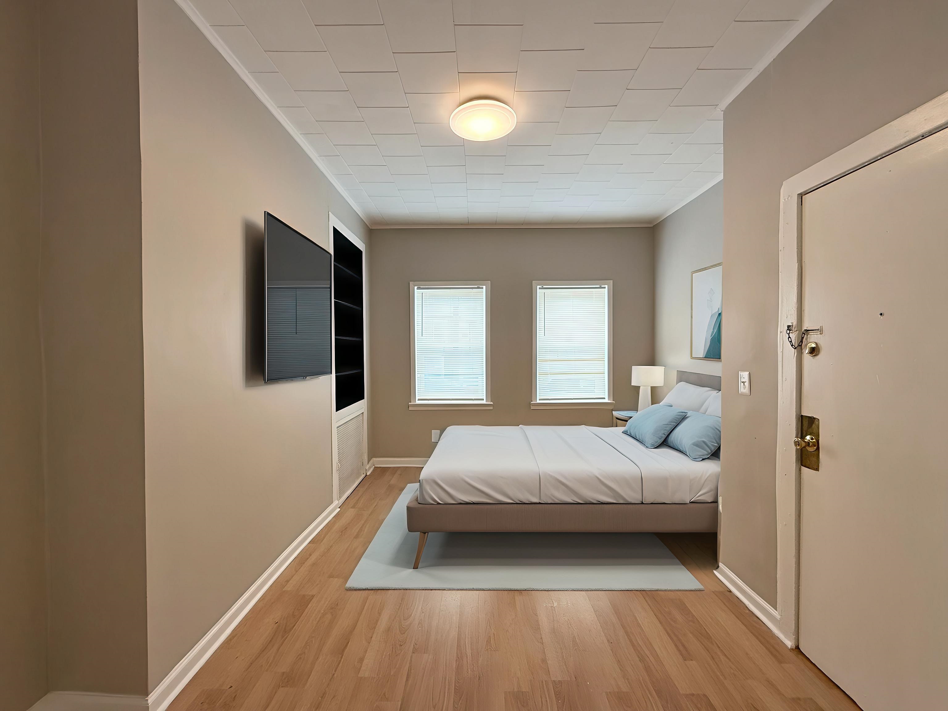 294 VIRGINIA AVE Unit: 1