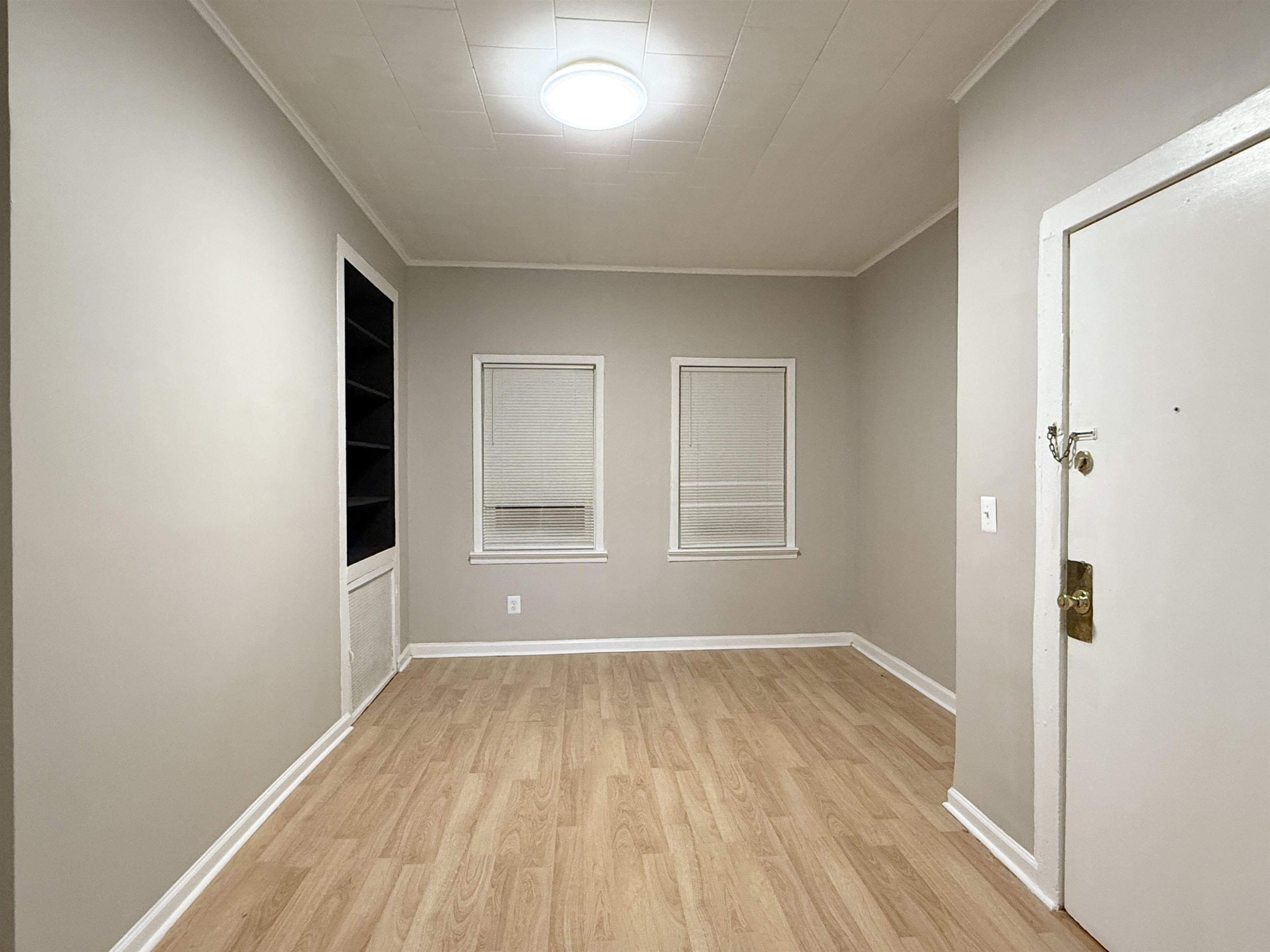 294 VIRGINIA AVE Unit: 1