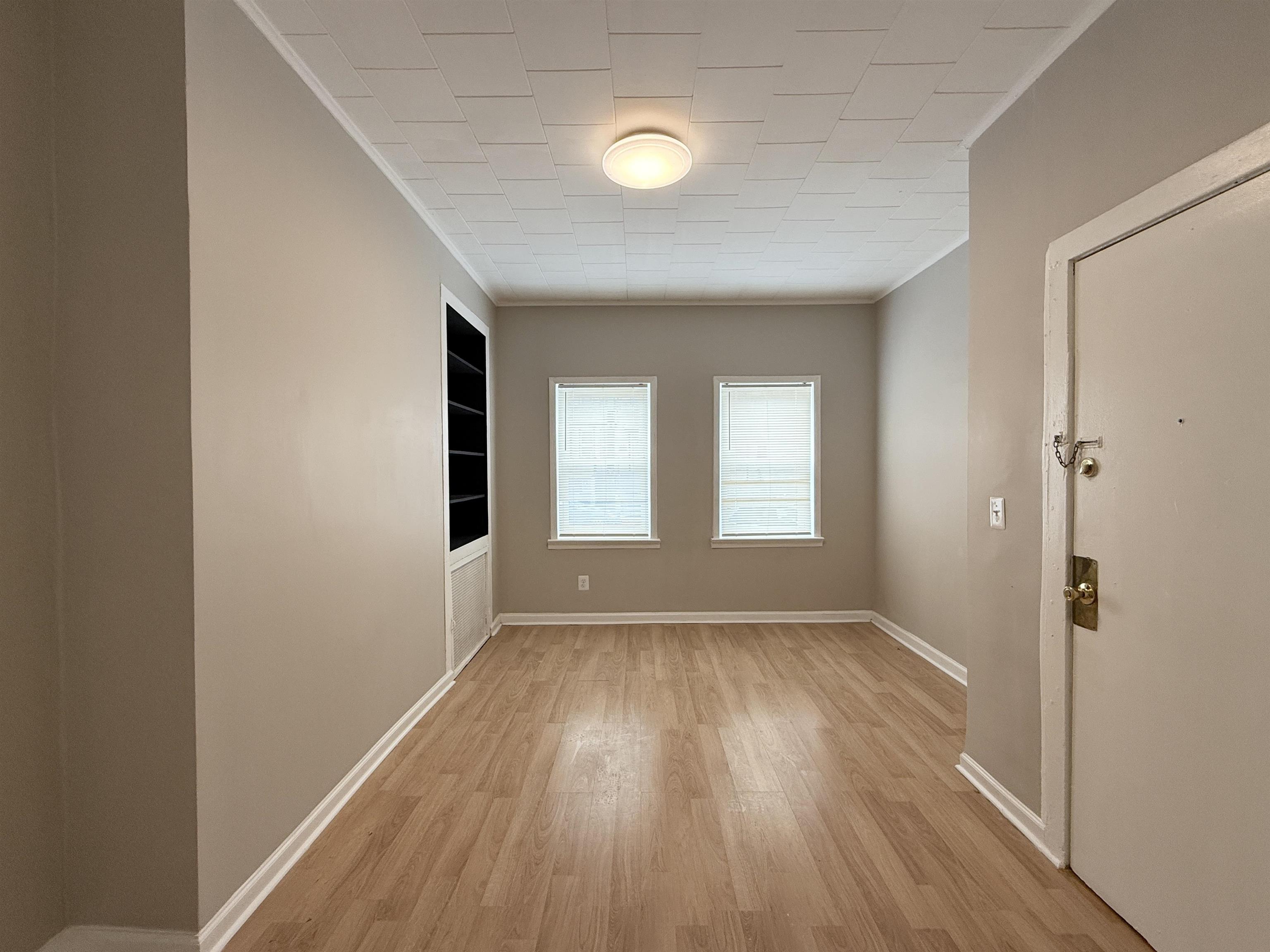 294 VIRGINIA AVE Unit: 1