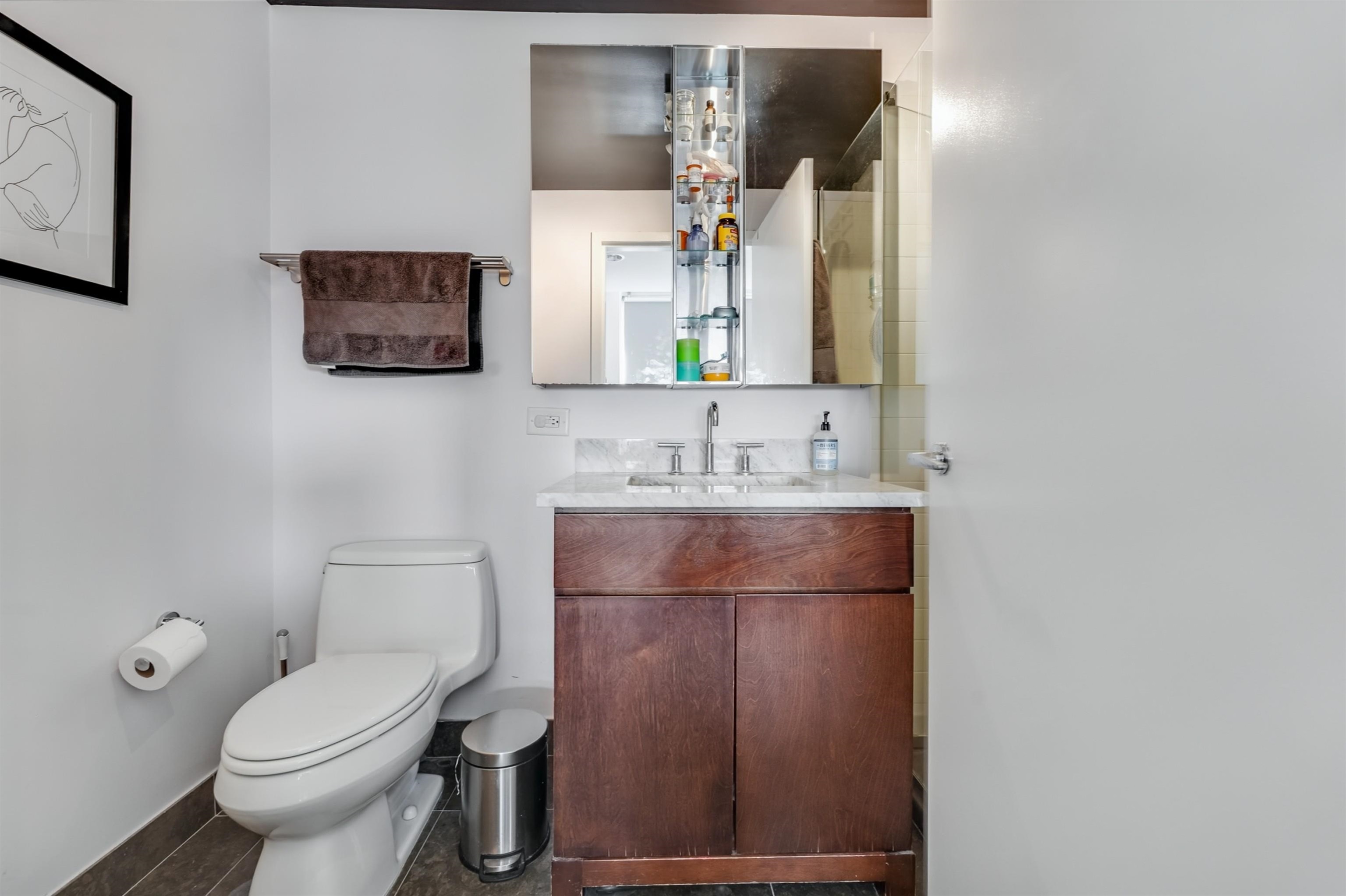 88 MORGAN ST Unit: 2006