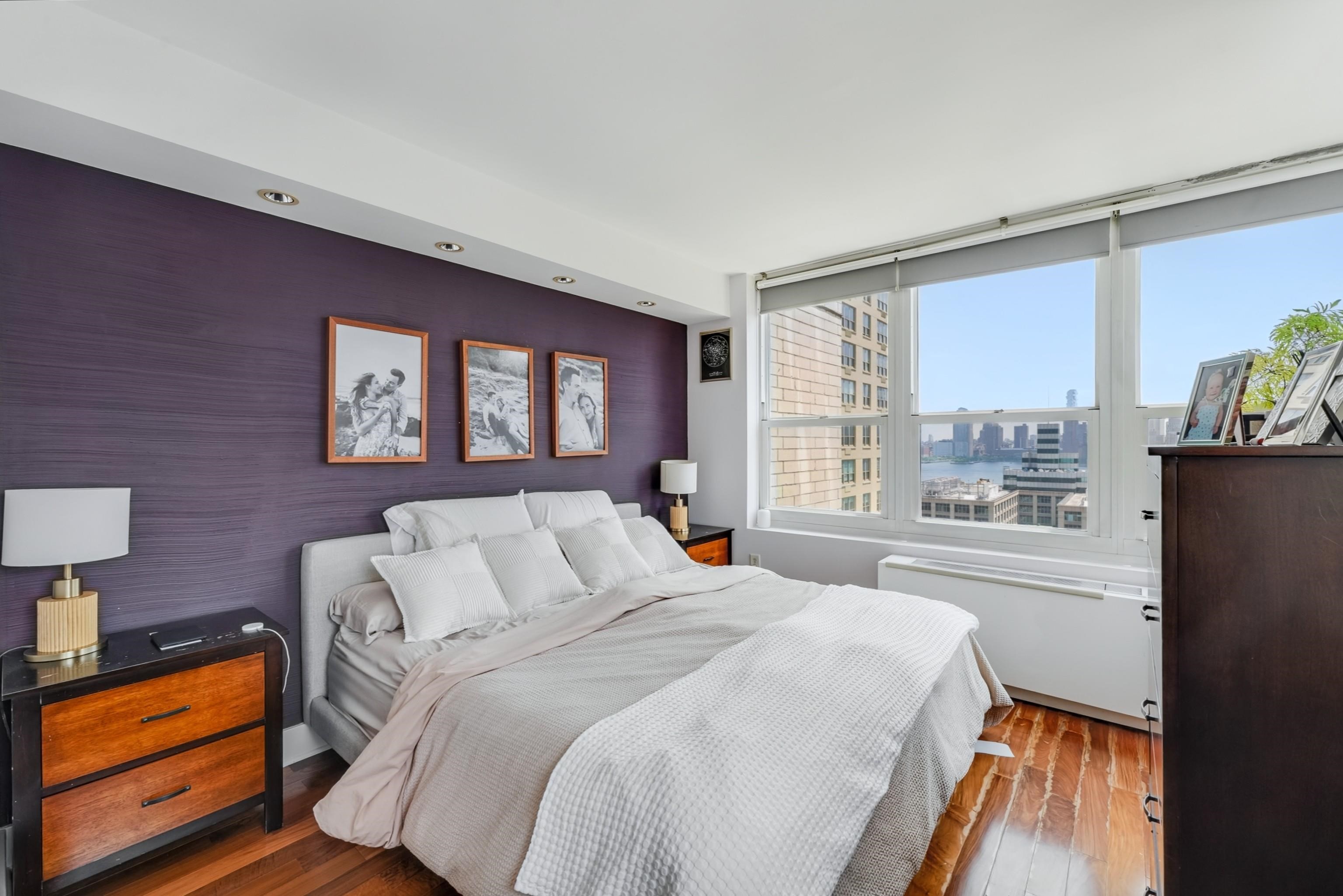 88 MORGAN ST Unit: 2006