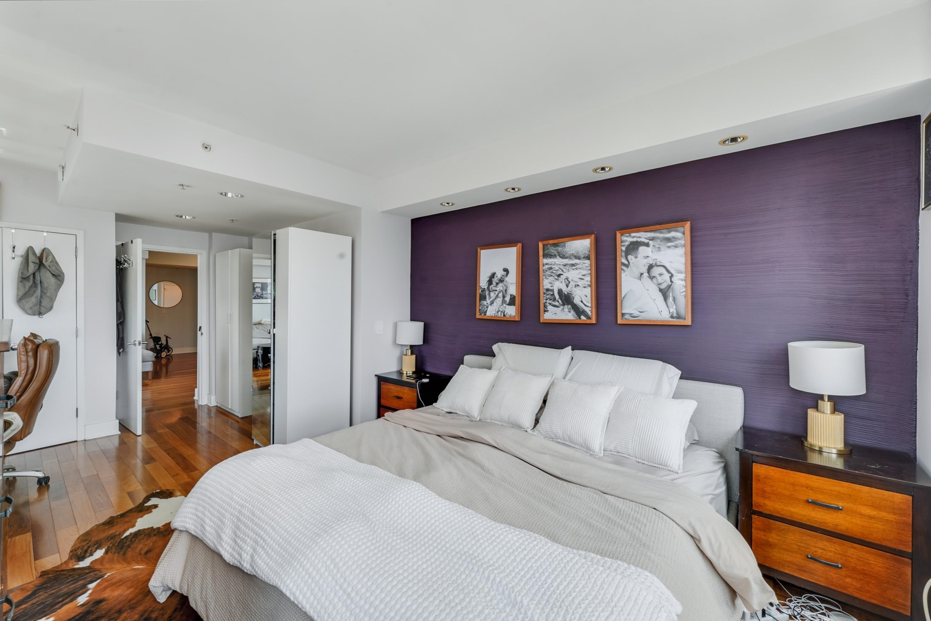 88 MORGAN ST Unit: 2006