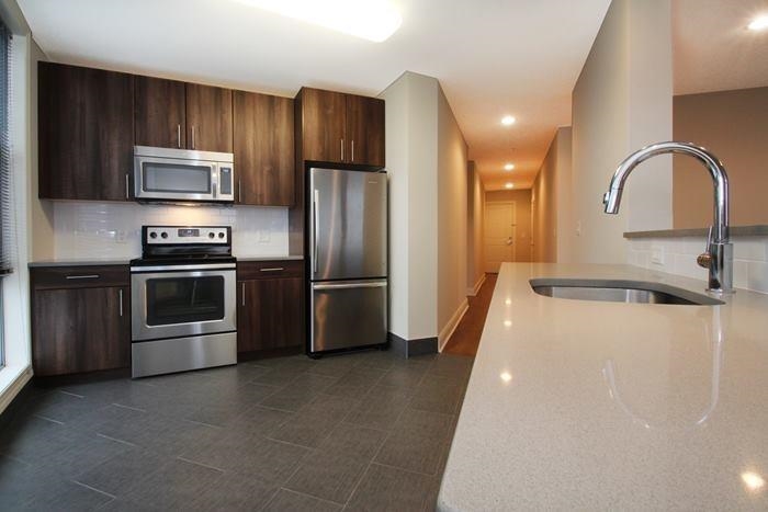 100 MARSHALL ST Unit: 405