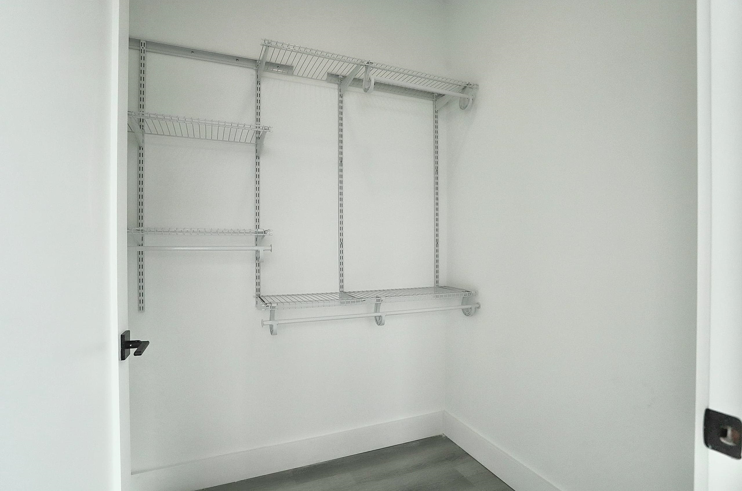 3516 JOHN F KENNEDY BLVD Unit: 404