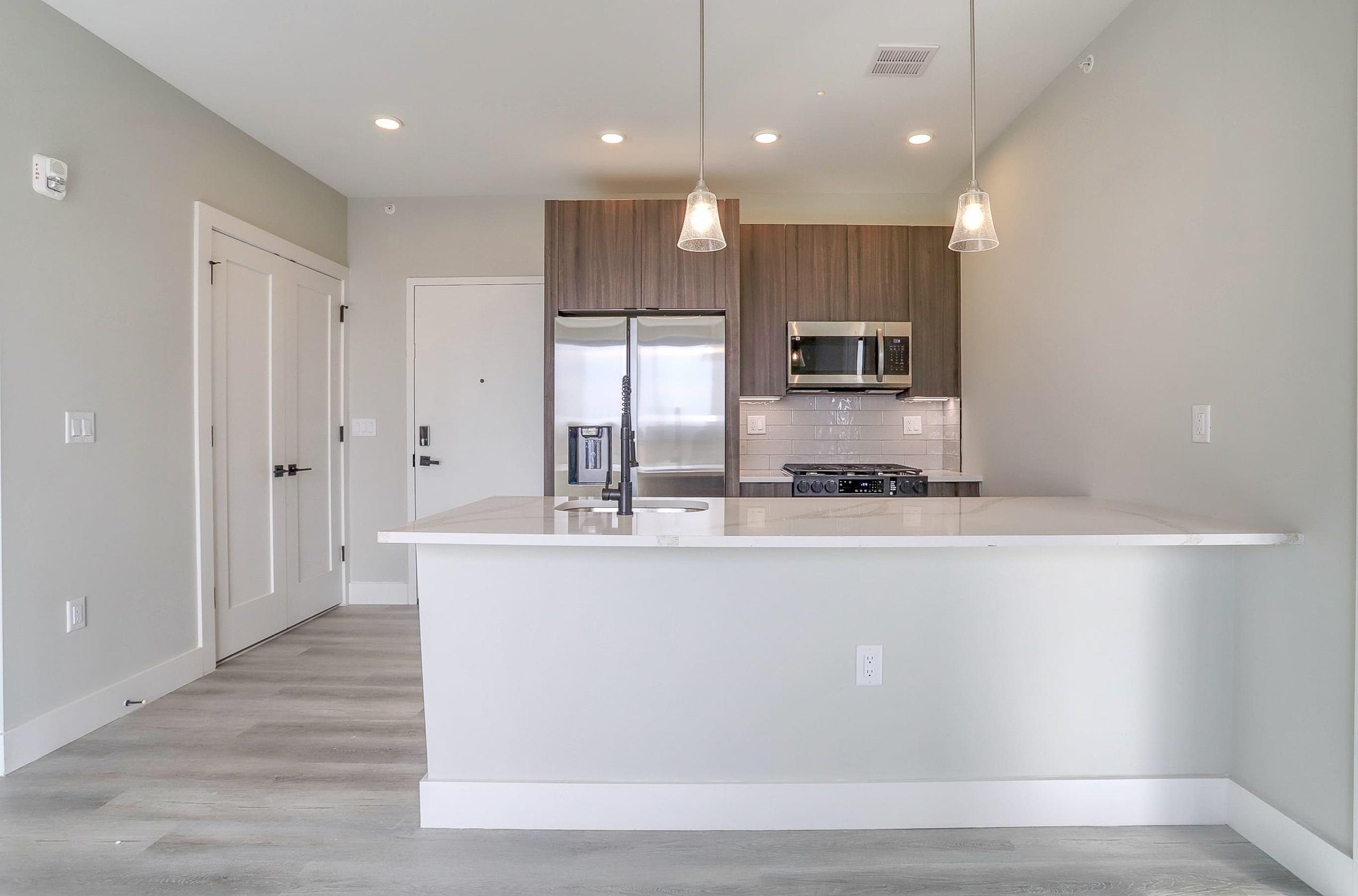 3516 JOHN F KENNEDY BLVD Unit: 404