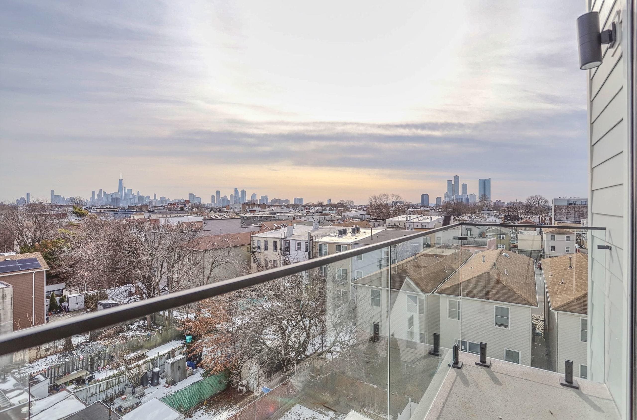 3516 JOHN F KENNEDY BLVD Unit: 404