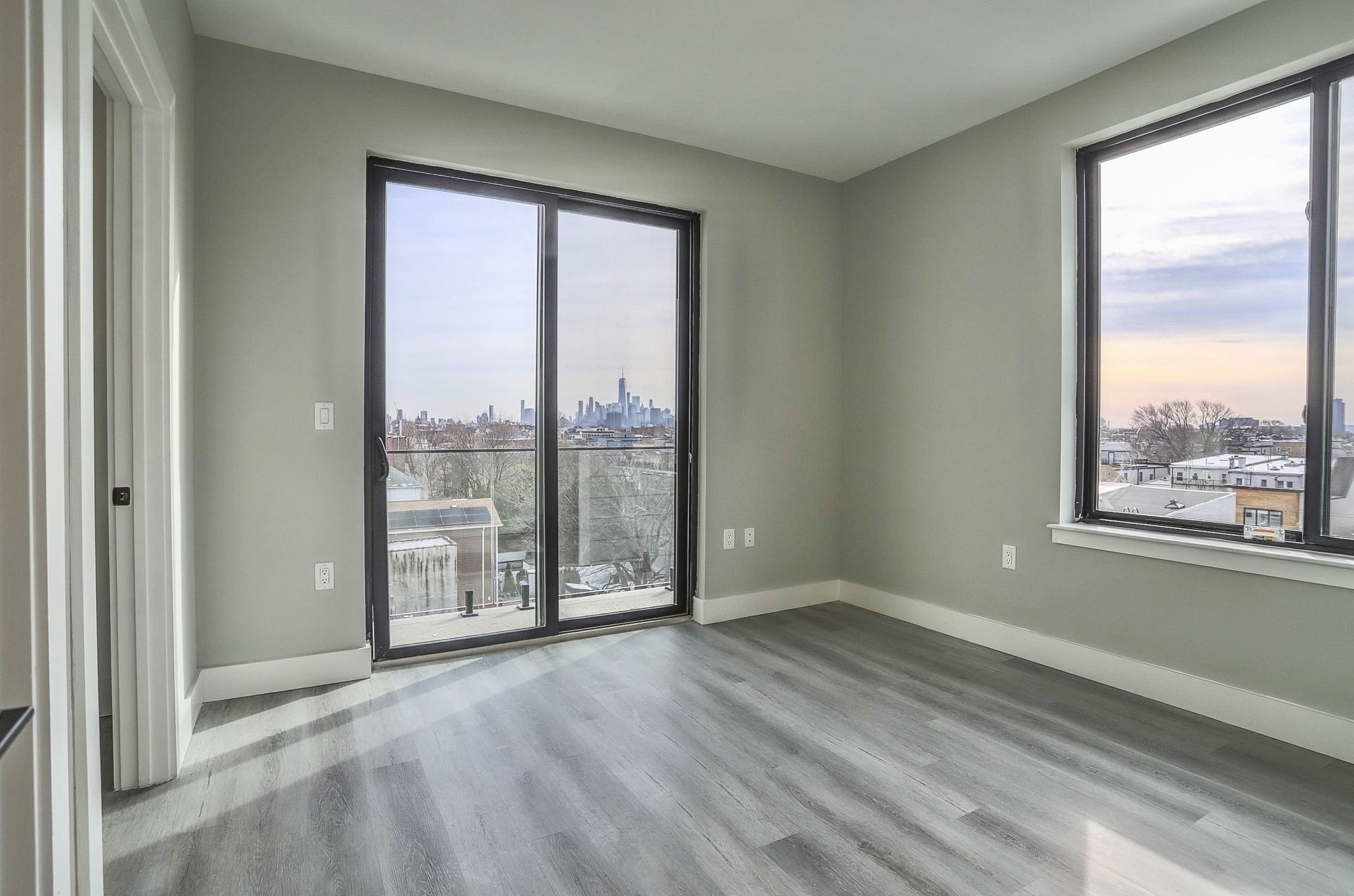 3516 JOHN F KENNEDY BLVD Unit: 404