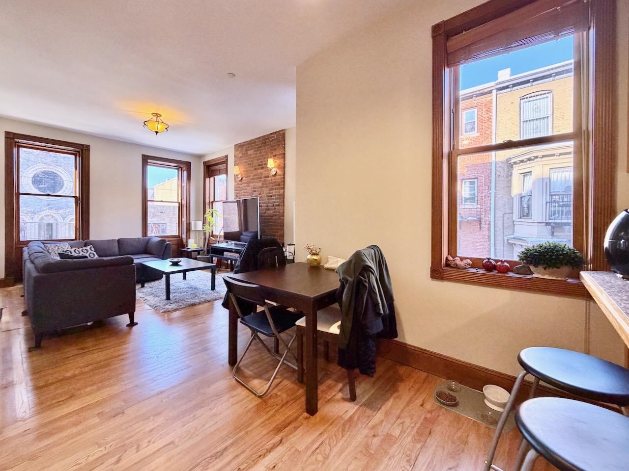 448 JERSEY AVE Unit: 3