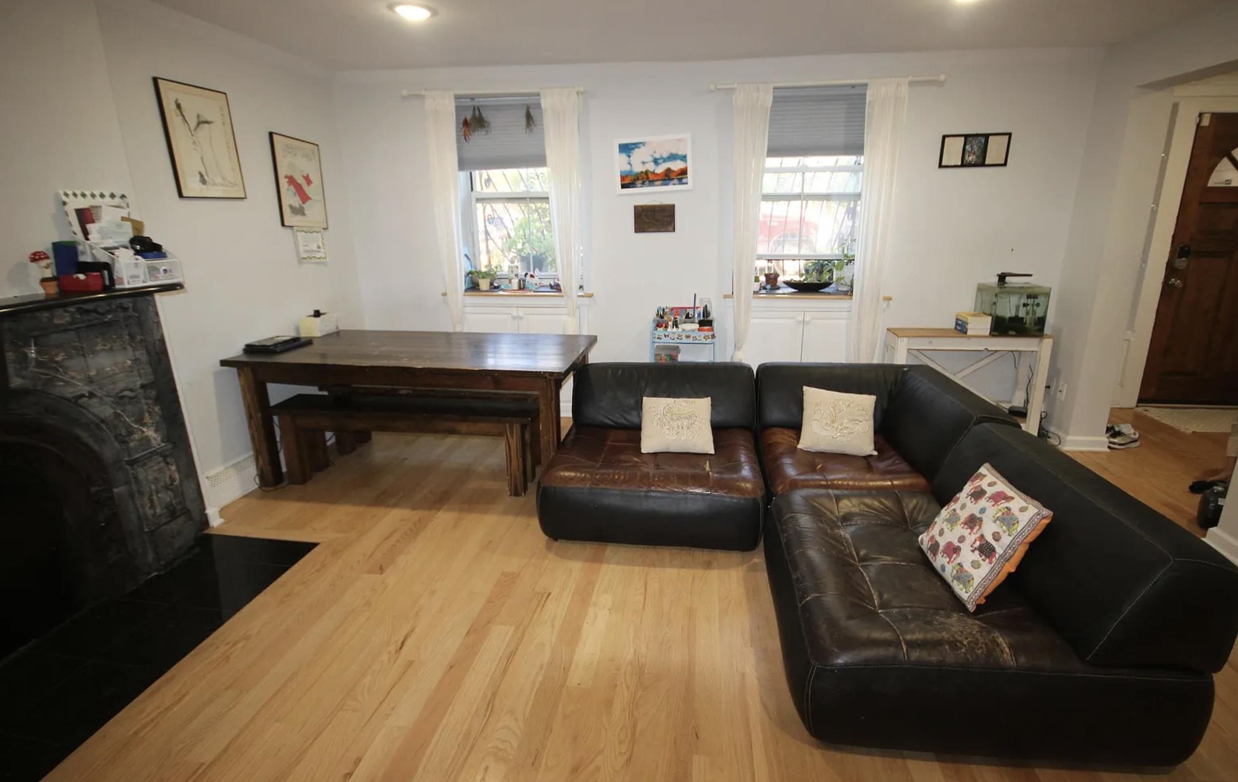 422 HUDSON ST Unit: 1