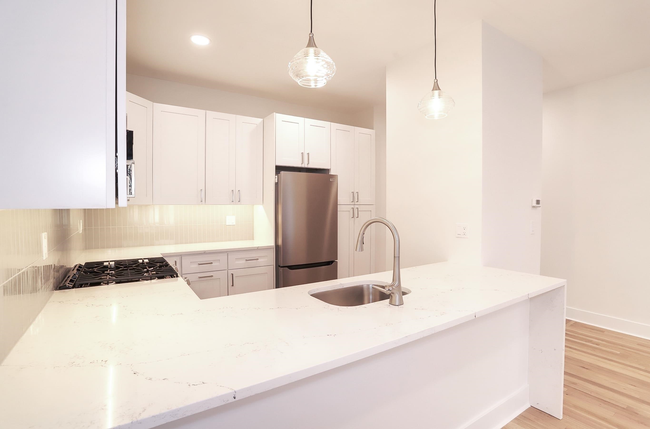 1115 WILLOW AVE Unit: 111