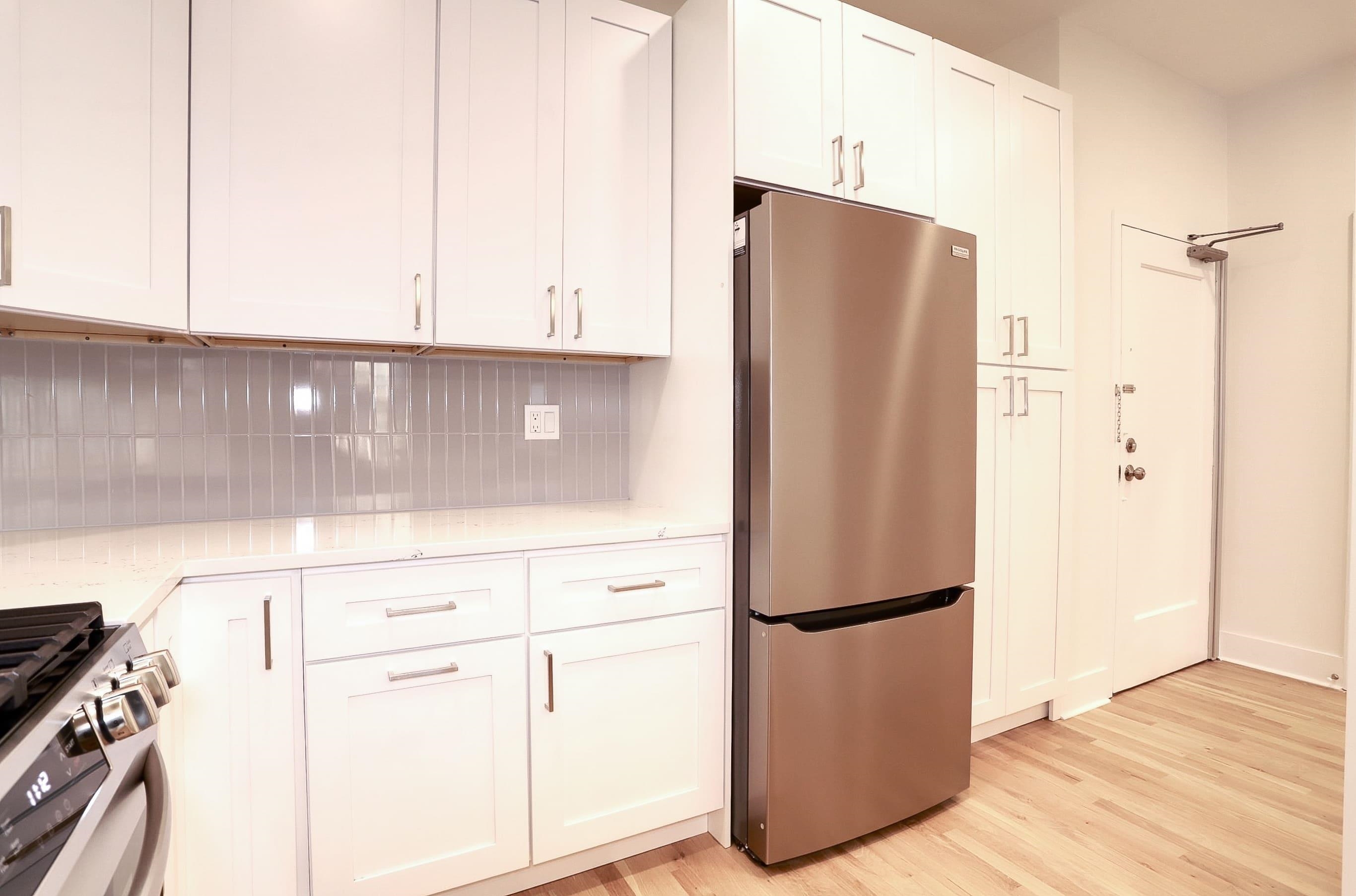 1115 WILLOW AVE Unit: 111