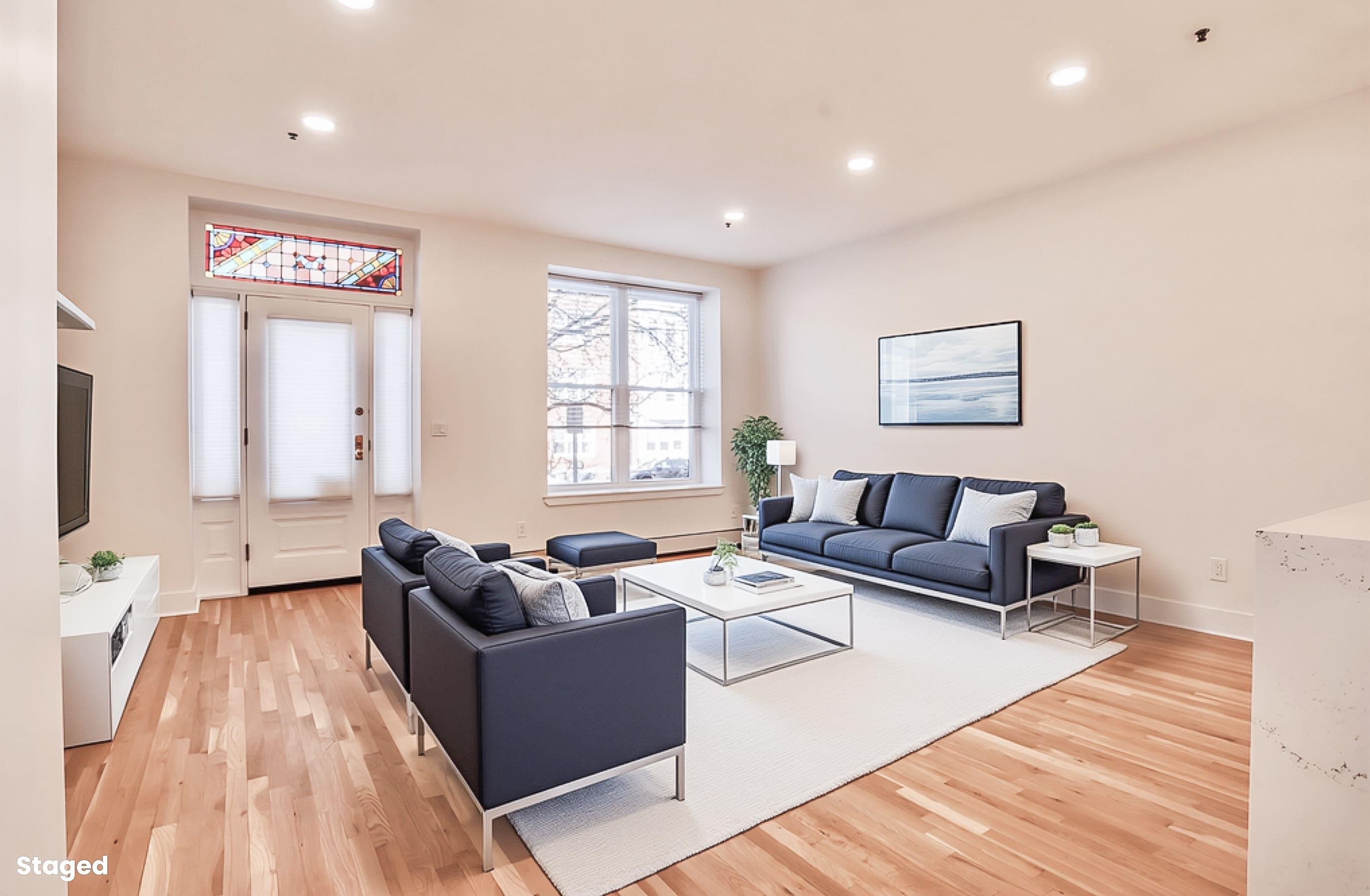 1115 WILLOW AVE Unit: 111