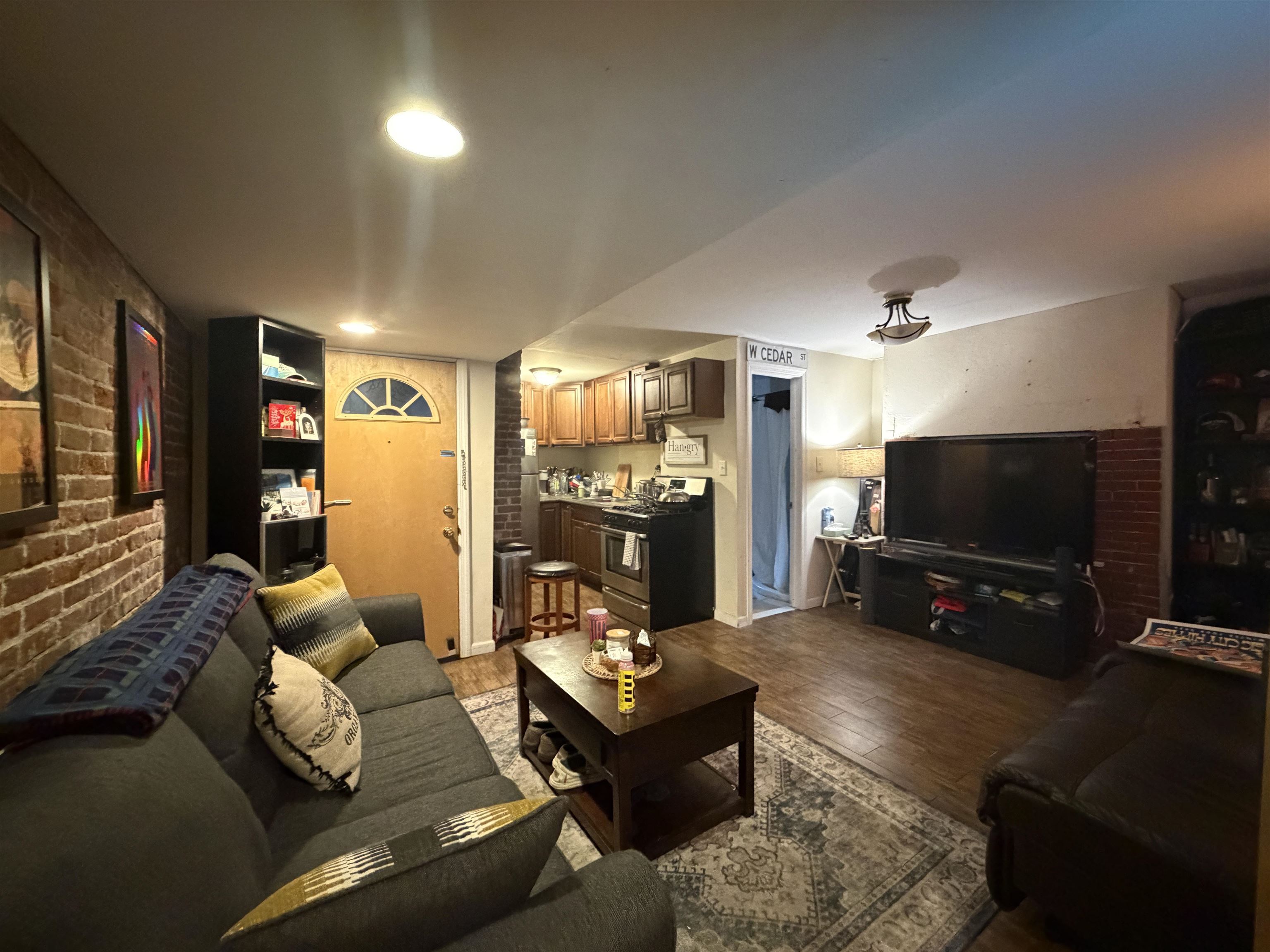 123 PARK AVE Unit: G