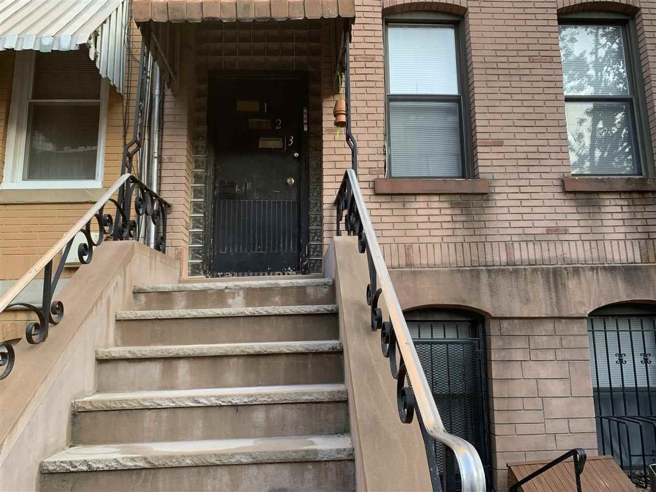123 PARK AVE Unit: G