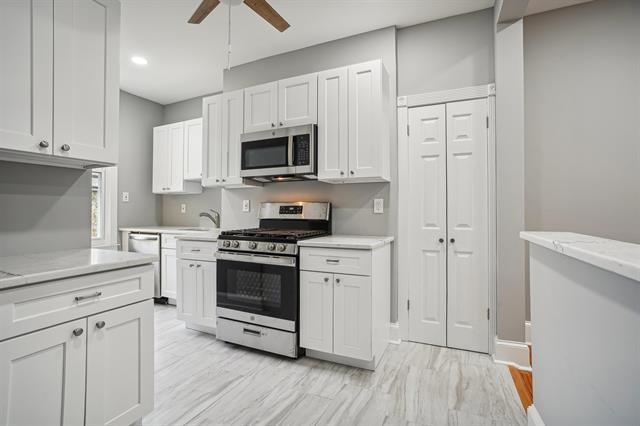 198 GRIFFITH ST Unit: 2R