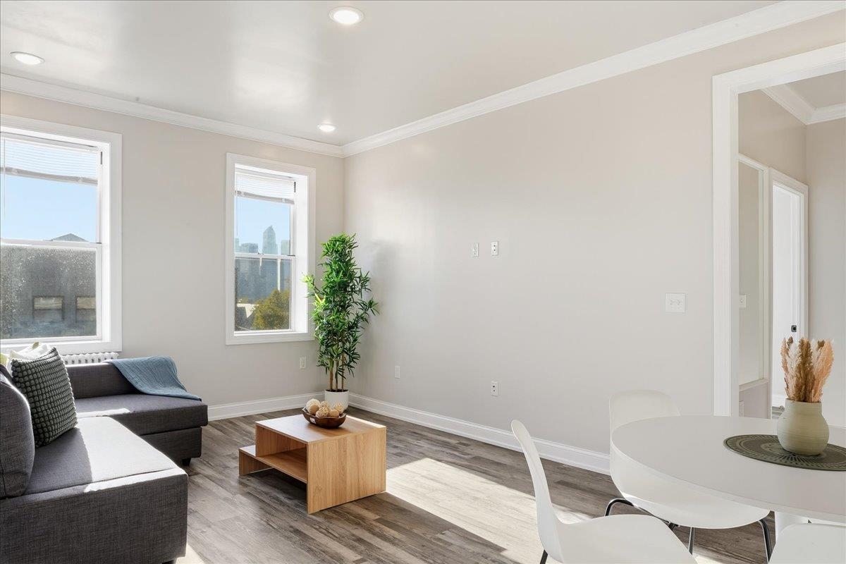 3-5 POTTER PL Unit: 5A