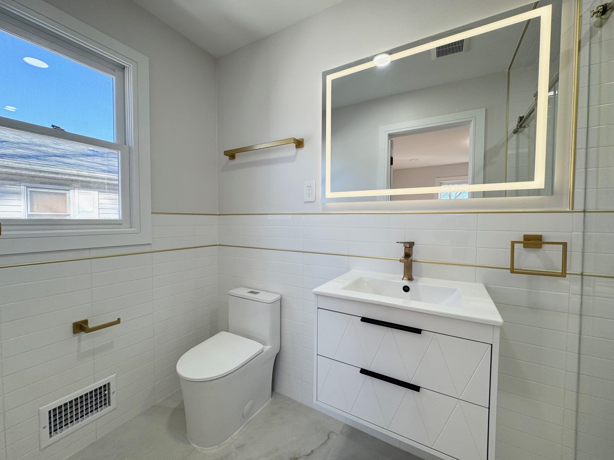 350 MITCHELL AVE Unit: 2