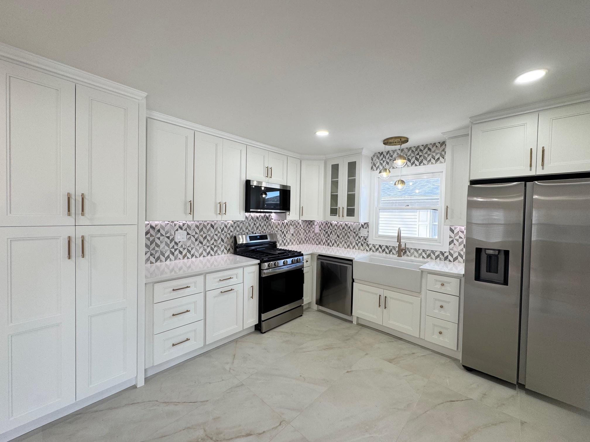 350 MITCHELL AVE Unit: 2