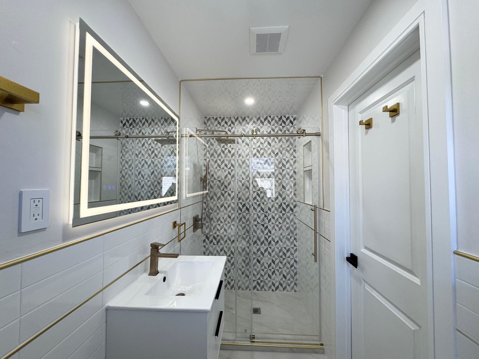 350 MITCHELL AVE Unit: 2