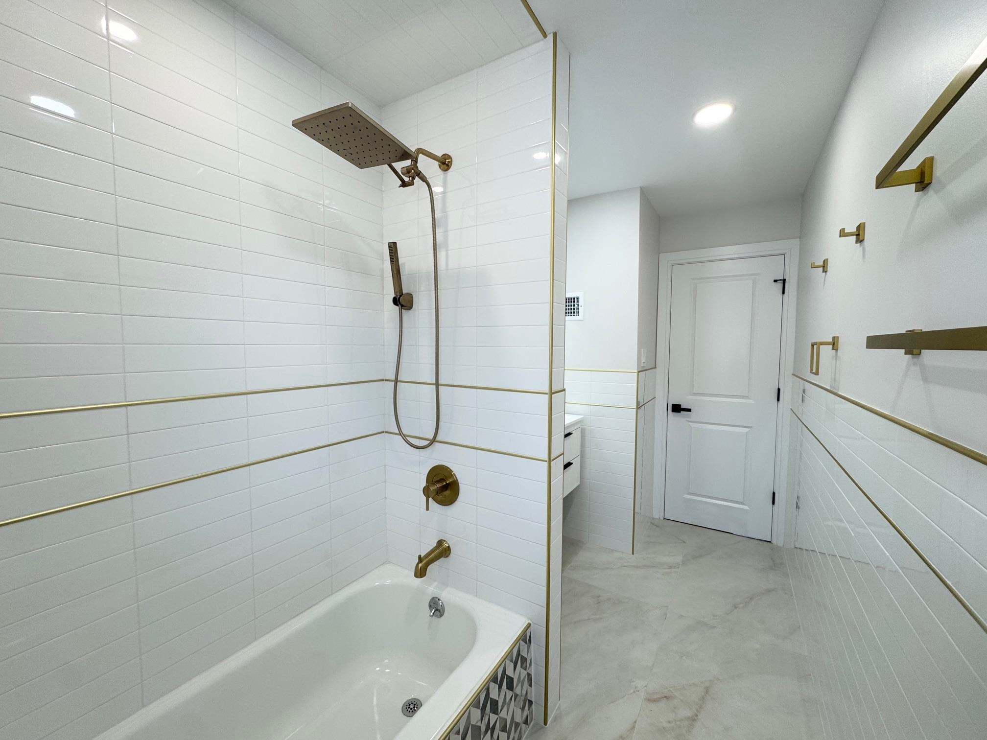 350 MITCHELL AVE Unit: 2