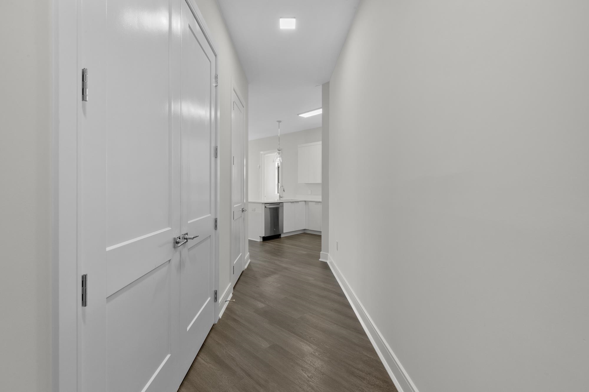 121 34TH ST Unit: 408