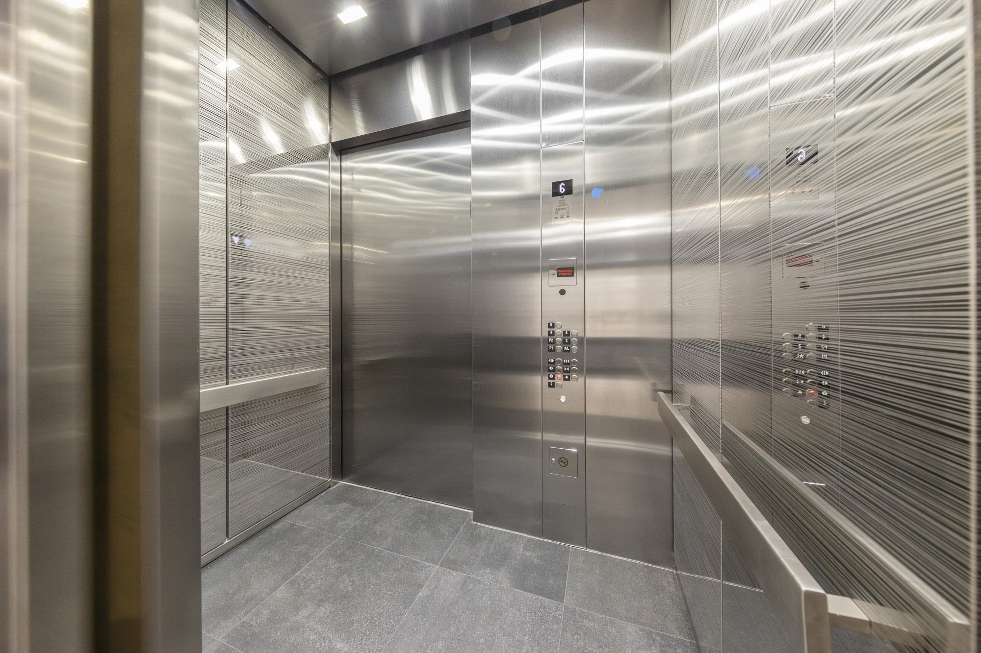 121 34TH ST Unit: 408