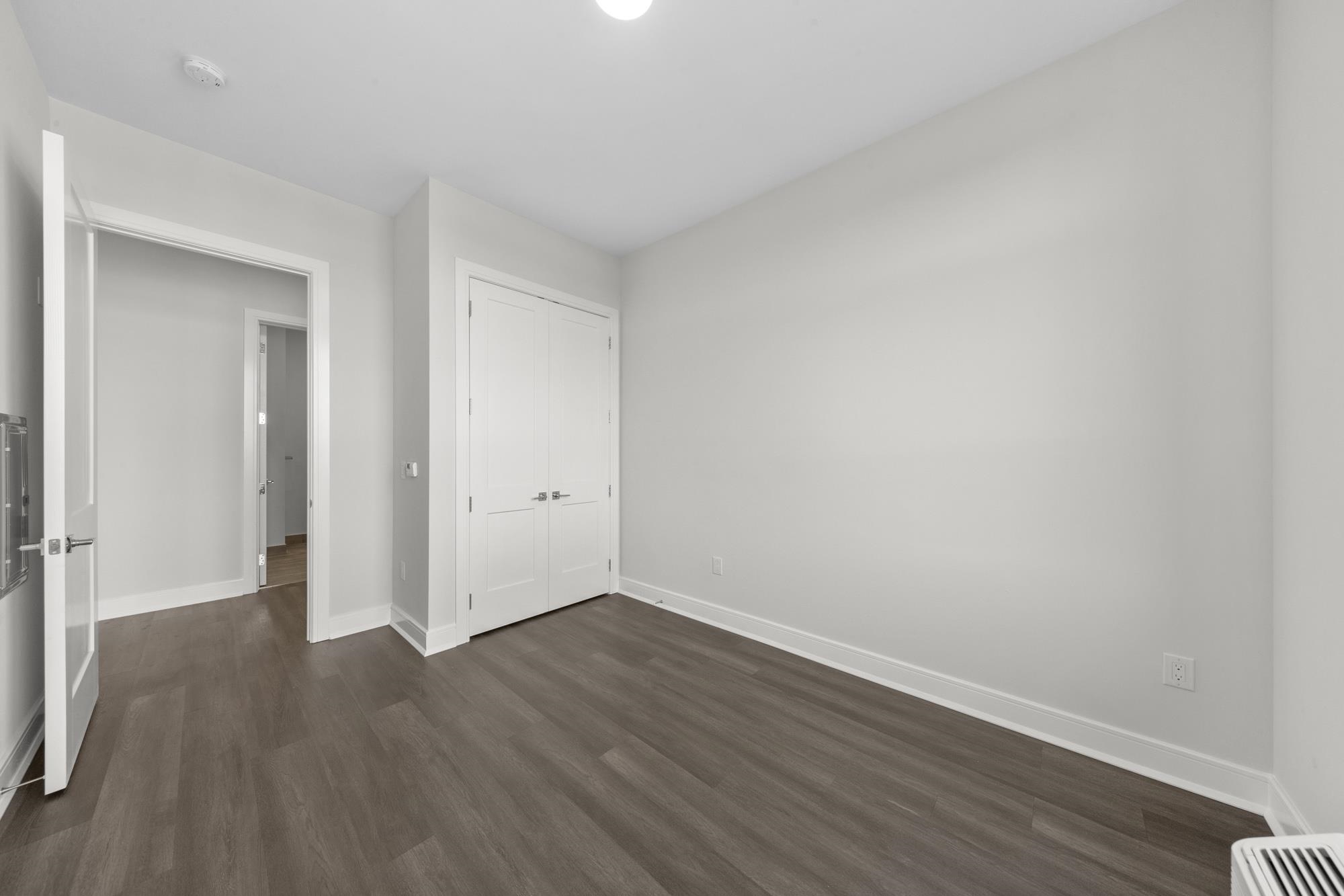 121 34TH ST Unit: 408