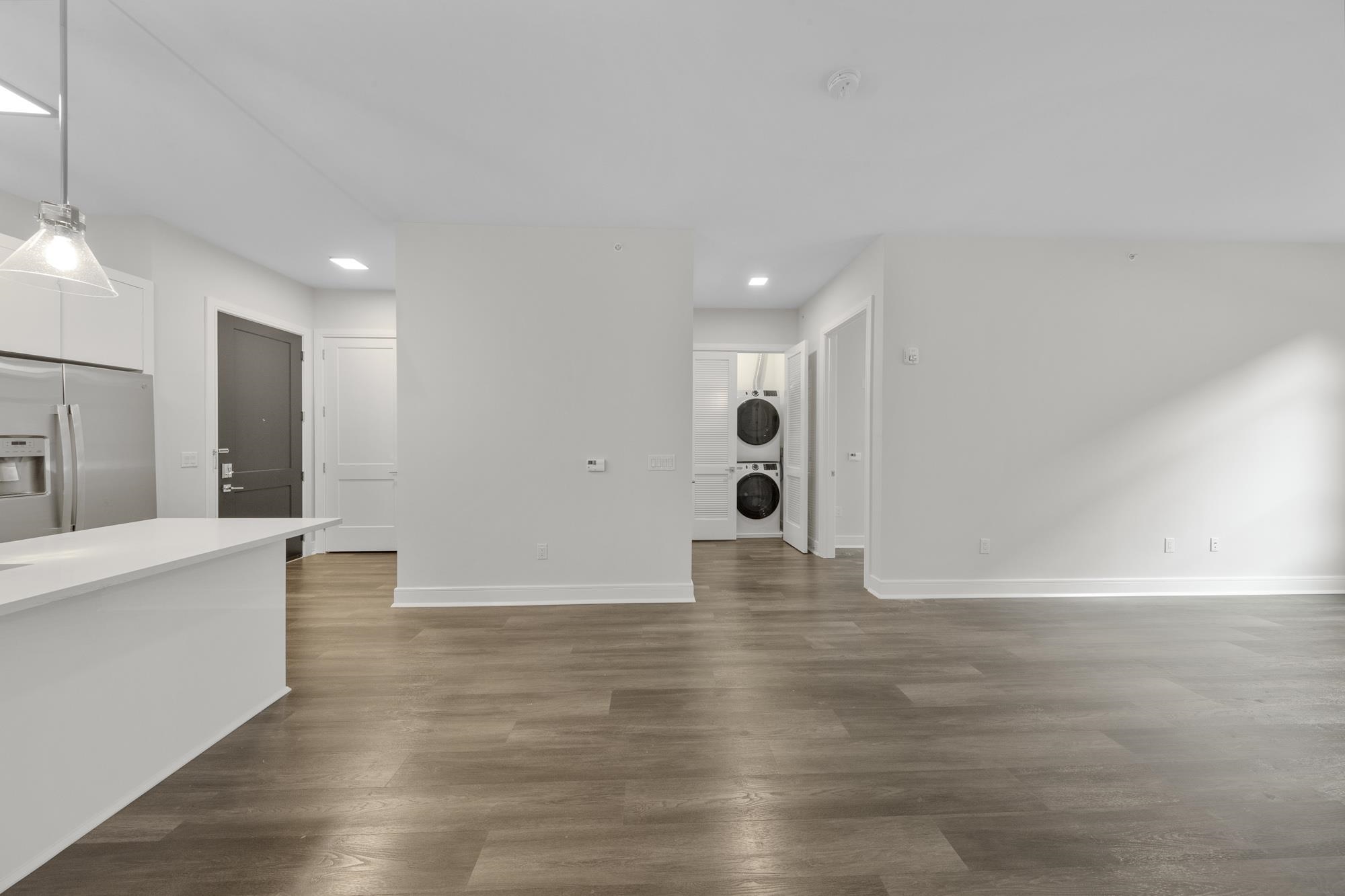 121 34TH ST Unit: 613