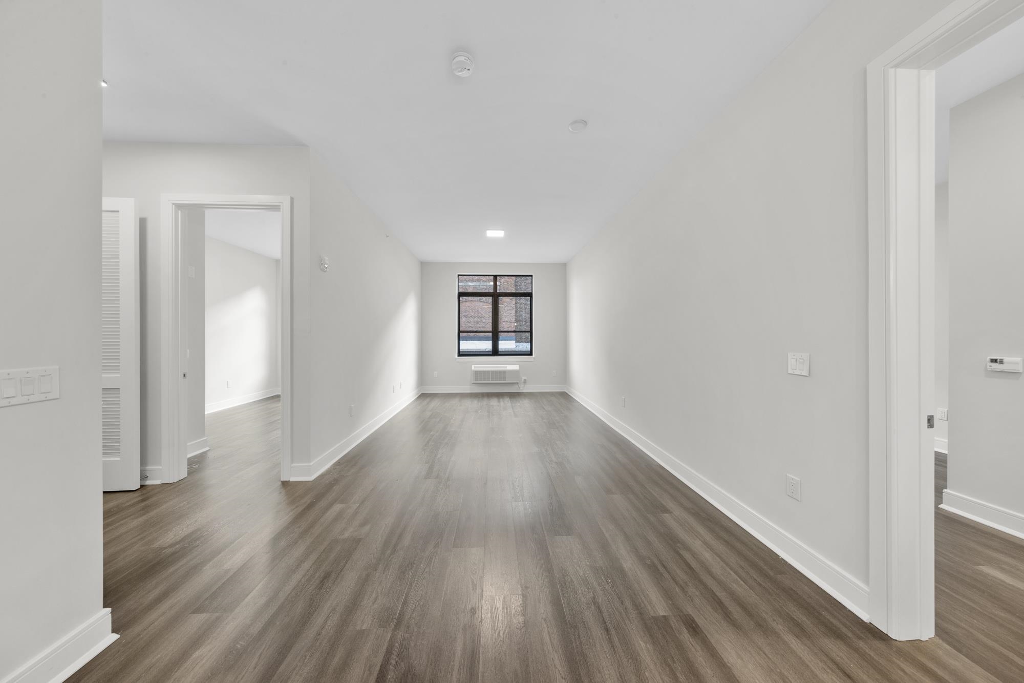 121 34TH ST Unit: 613