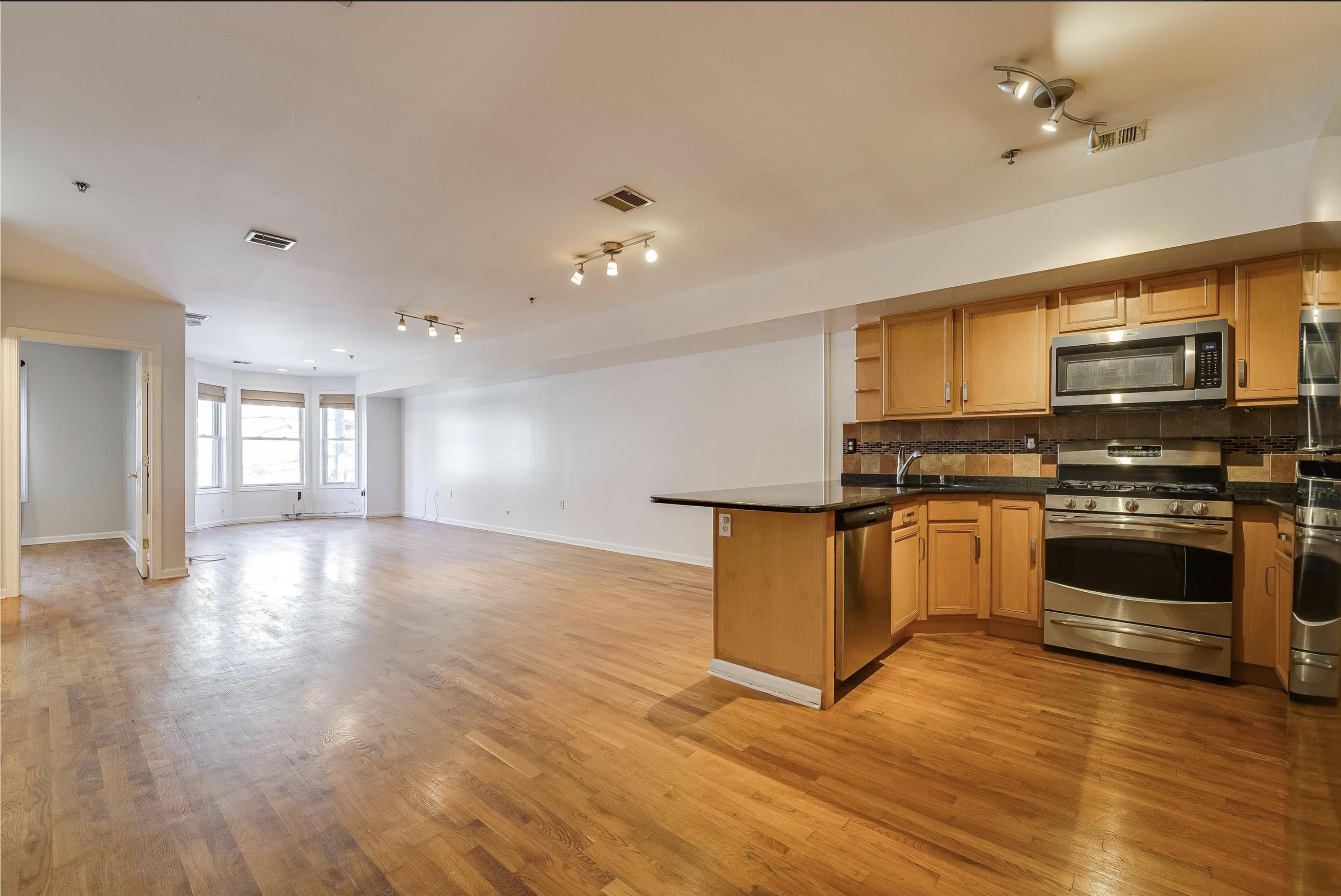 505 MONROE ST Unit: 2A