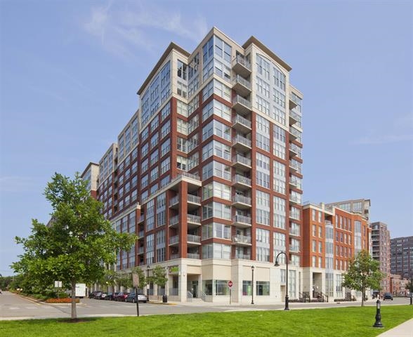 1125 MAXWELL LANE Unit: 572