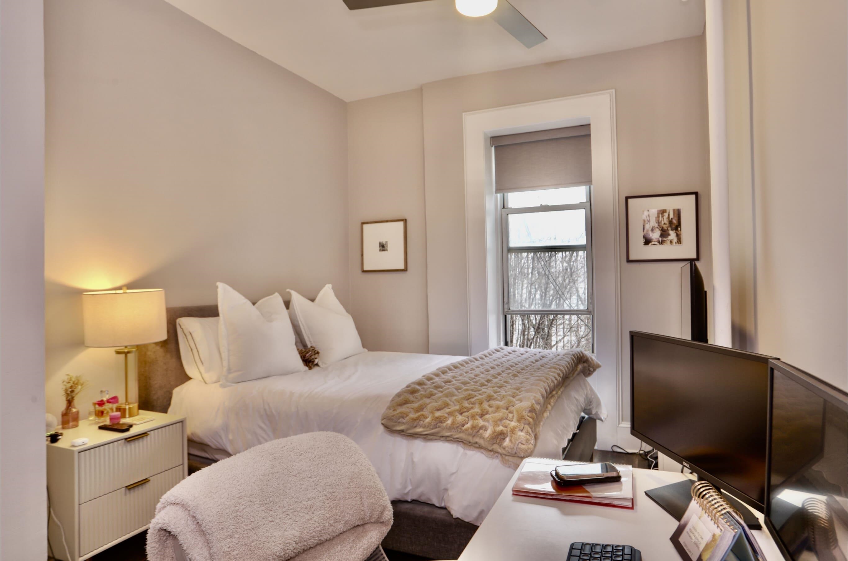 316 HUDSON ST Unit: 3A