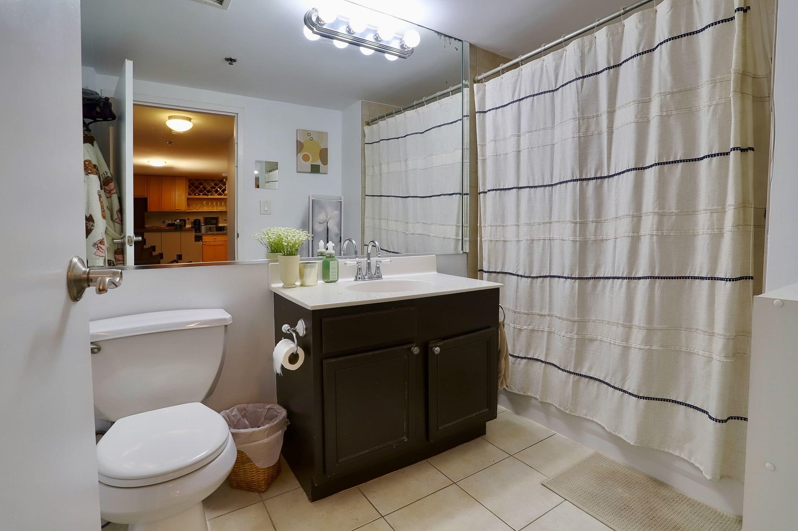 700 1ST ST Unit: 4L