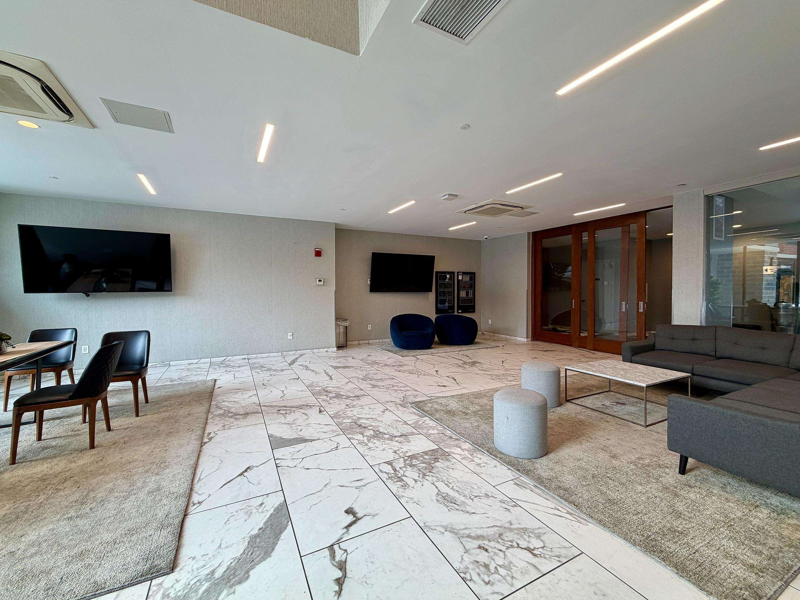 700 1ST ST Unit: 4L