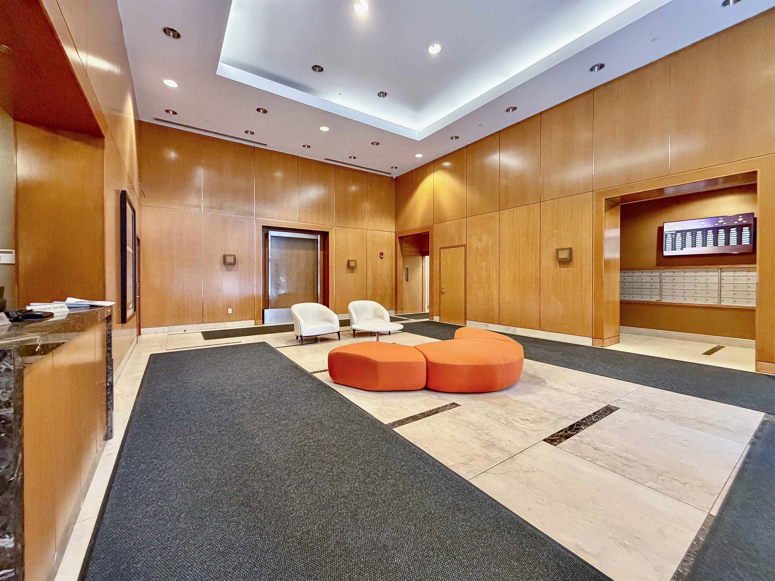 1 SHORE LANE Unit: 2606