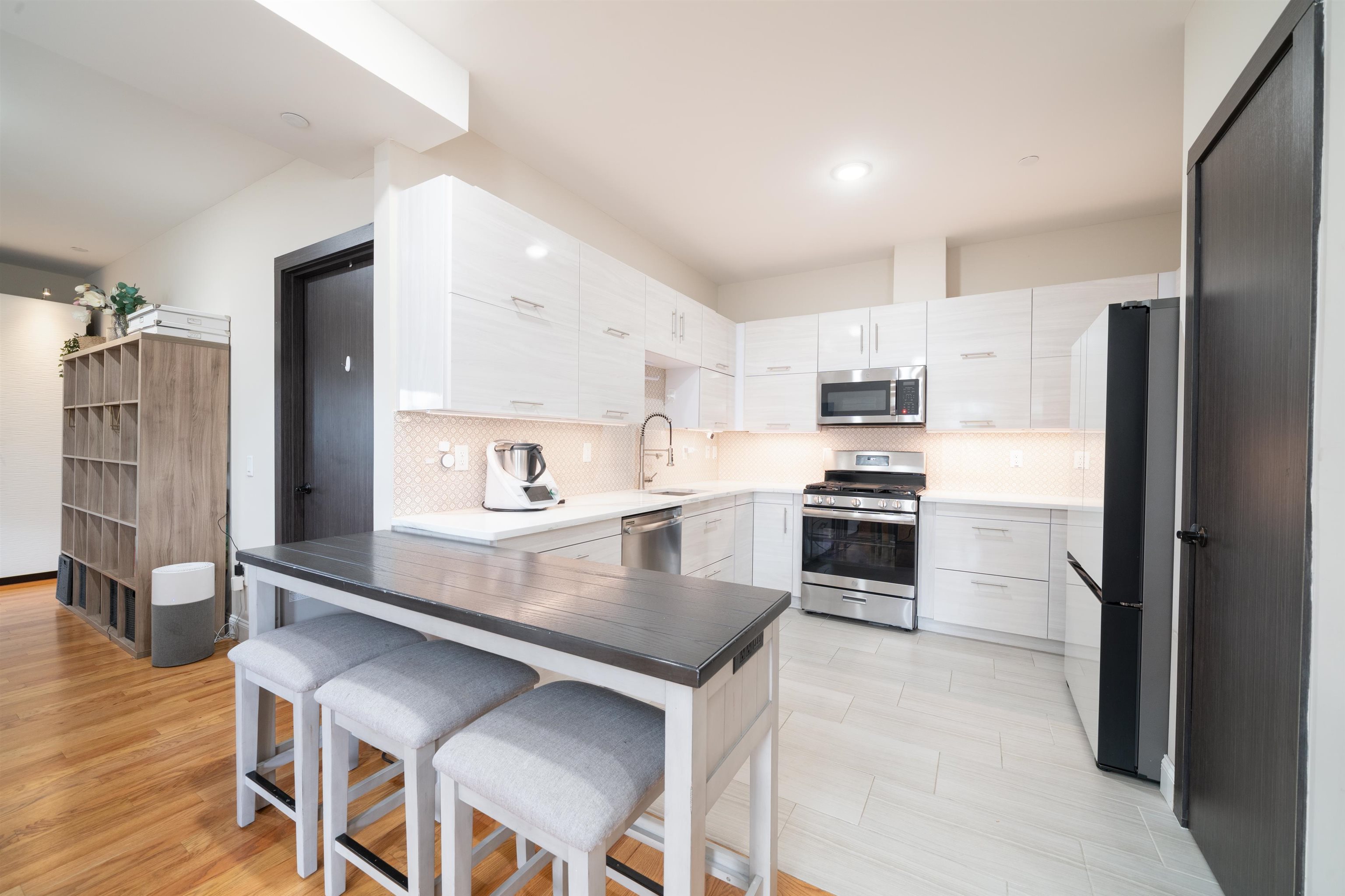 65 STORMS AVE Unit: 2C