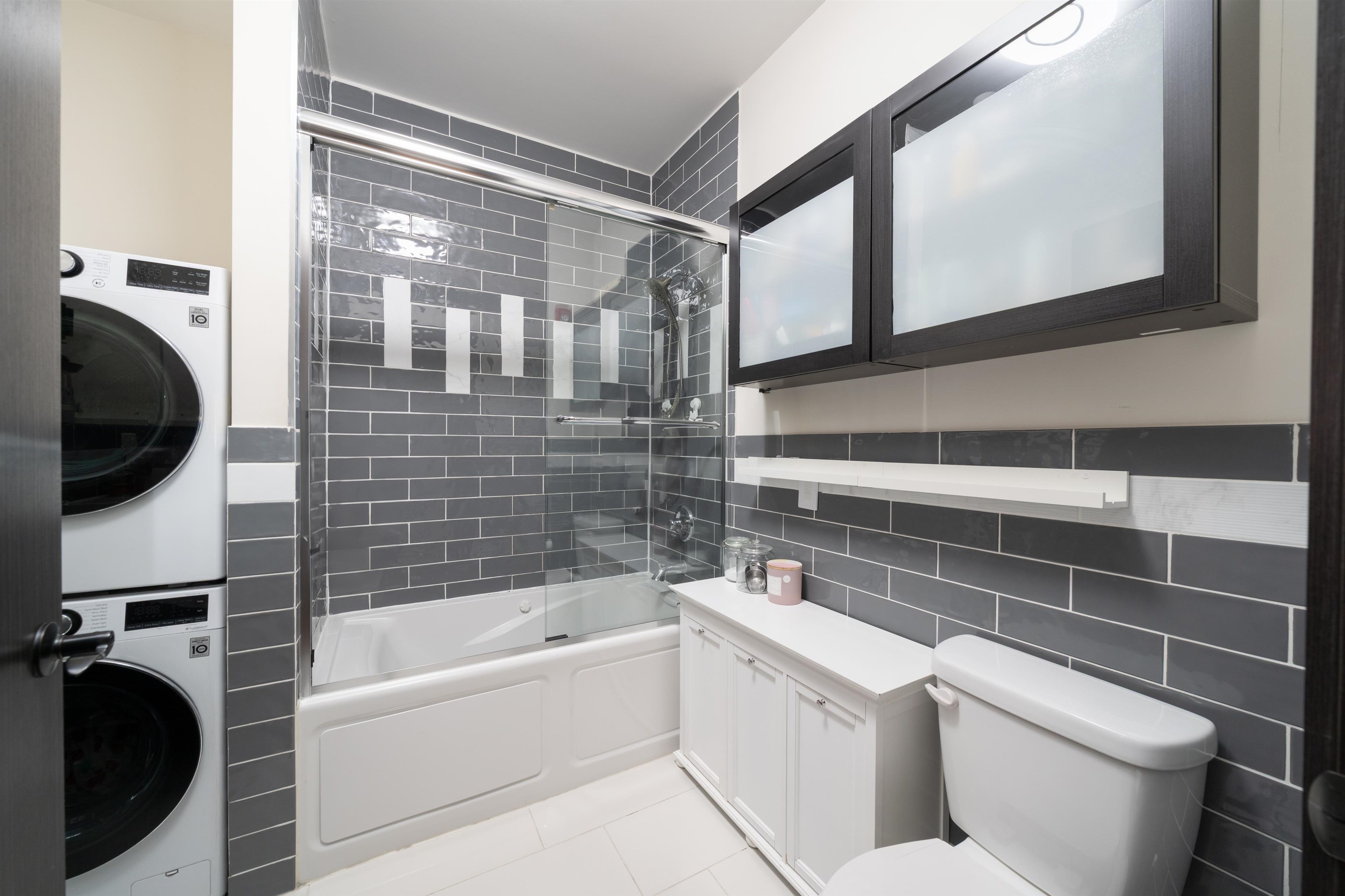 65 STORMS AVE Unit: 2C