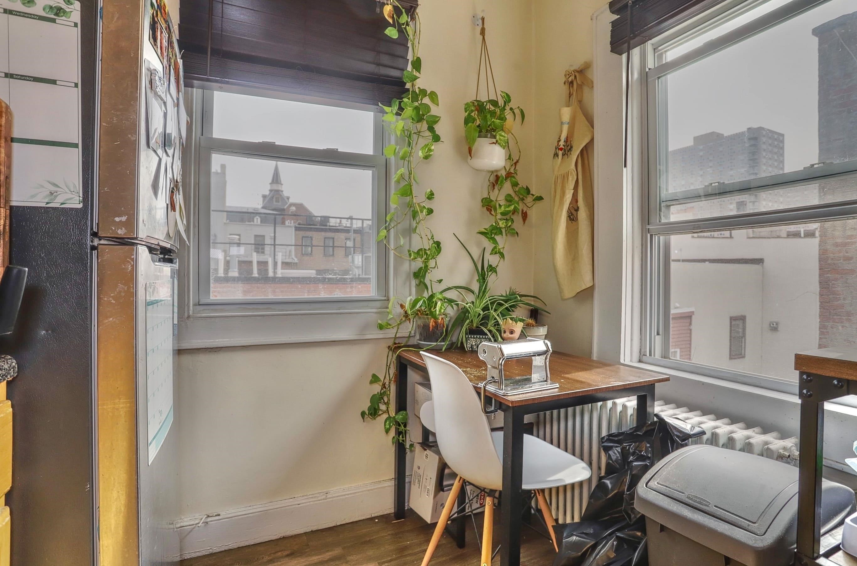 511 WASHINGTON ST Unit: 3