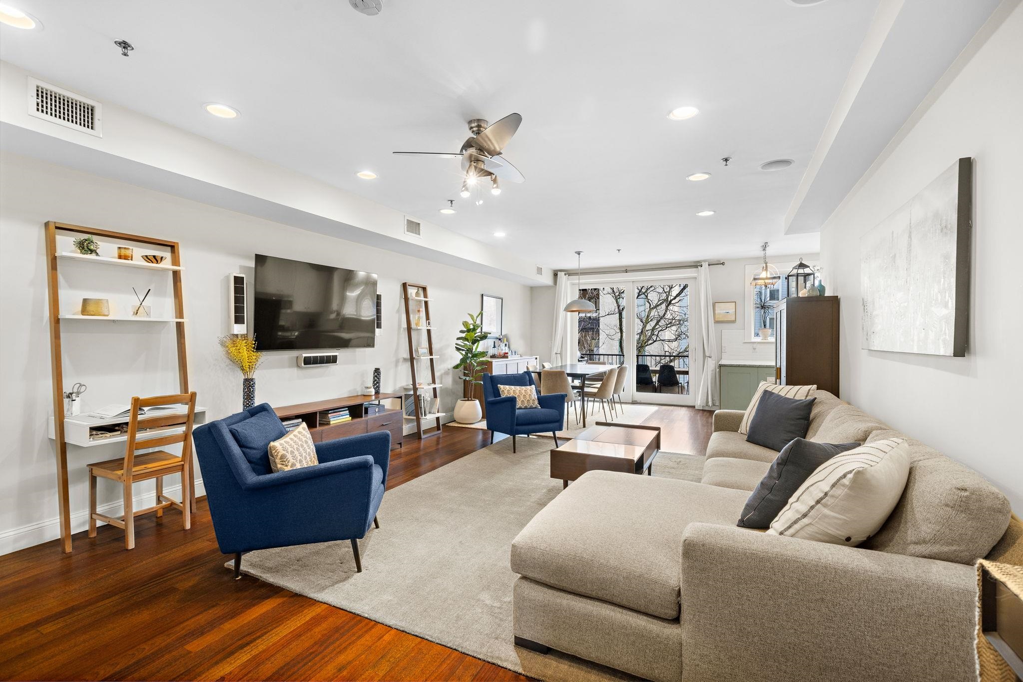 415 ADAMS ST Unit: 3