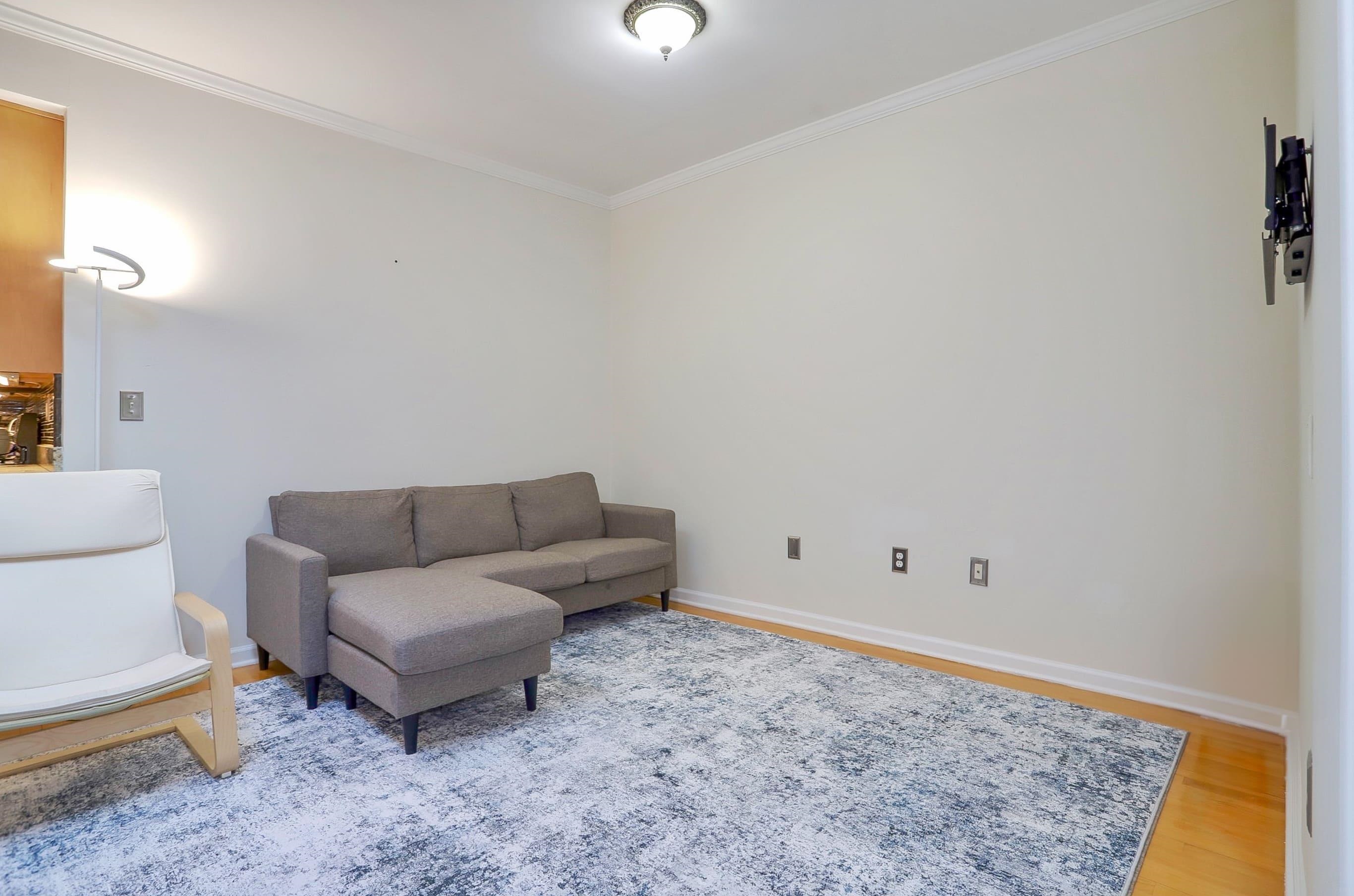 515 GREGORY AVE Unit: 12