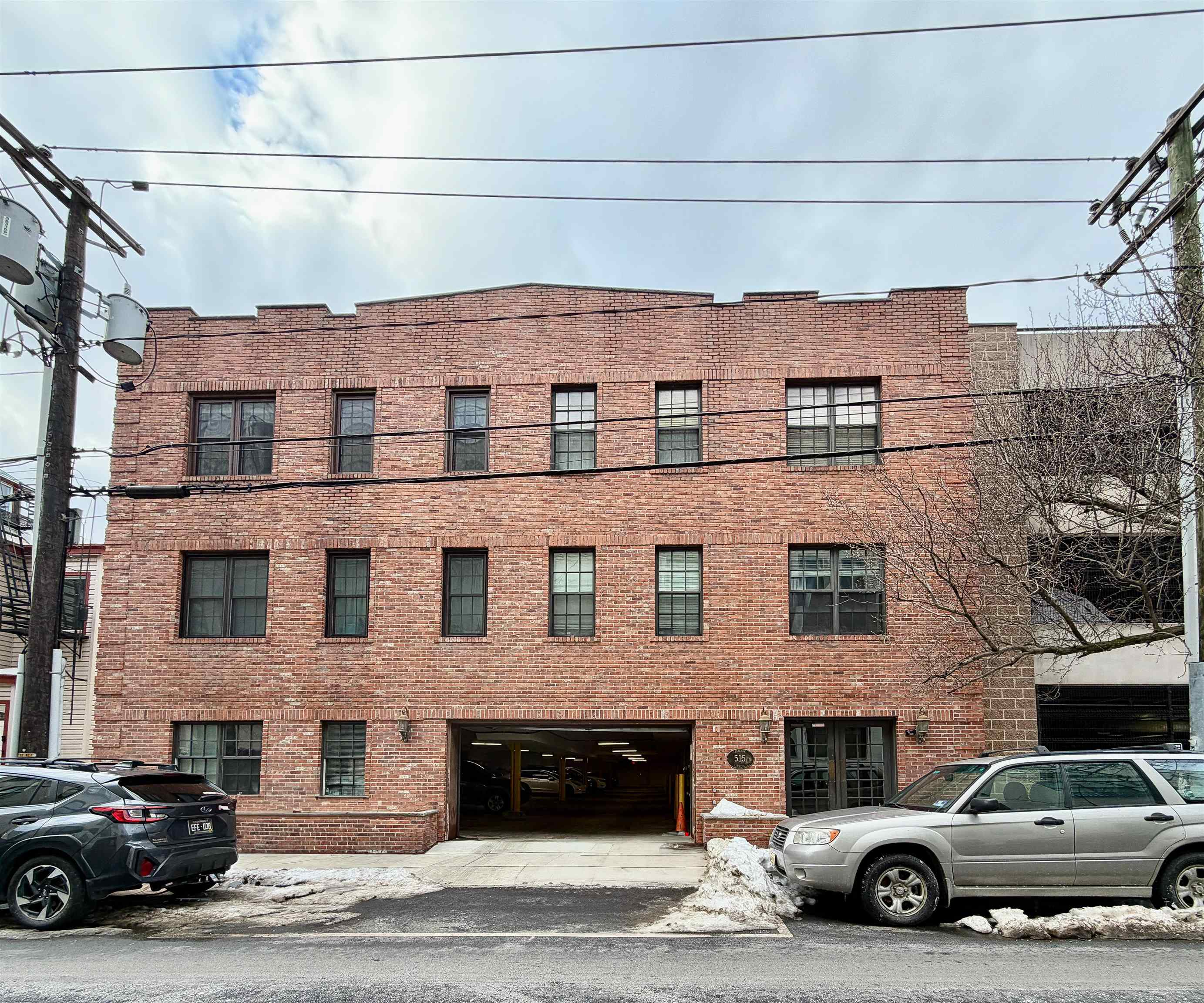 515 GREGORY AVE Unit: 12