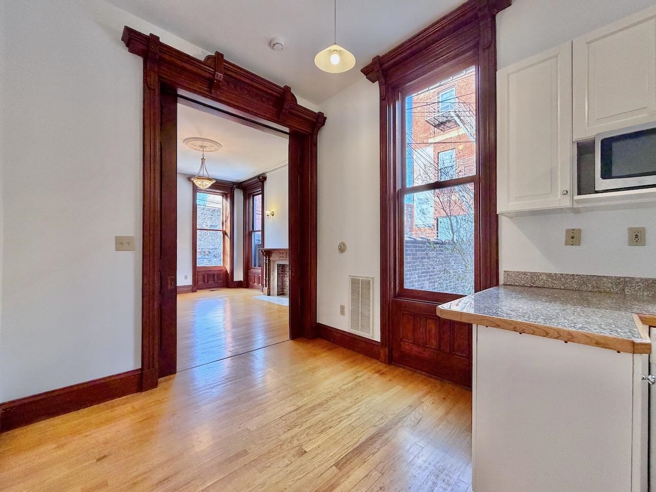 448 JERSEY AVE Unit: 2