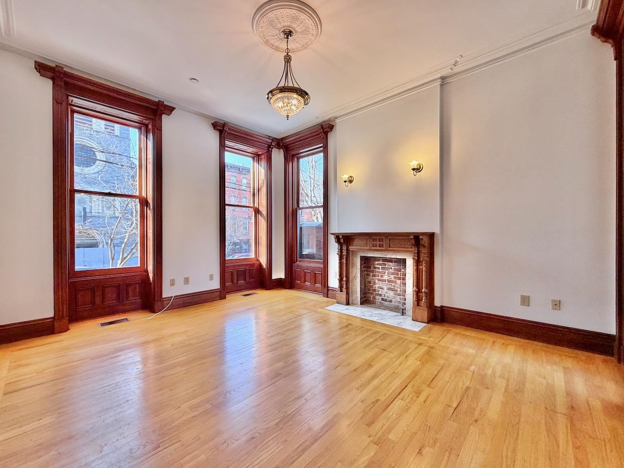 448 JERSEY AVE Unit: 2