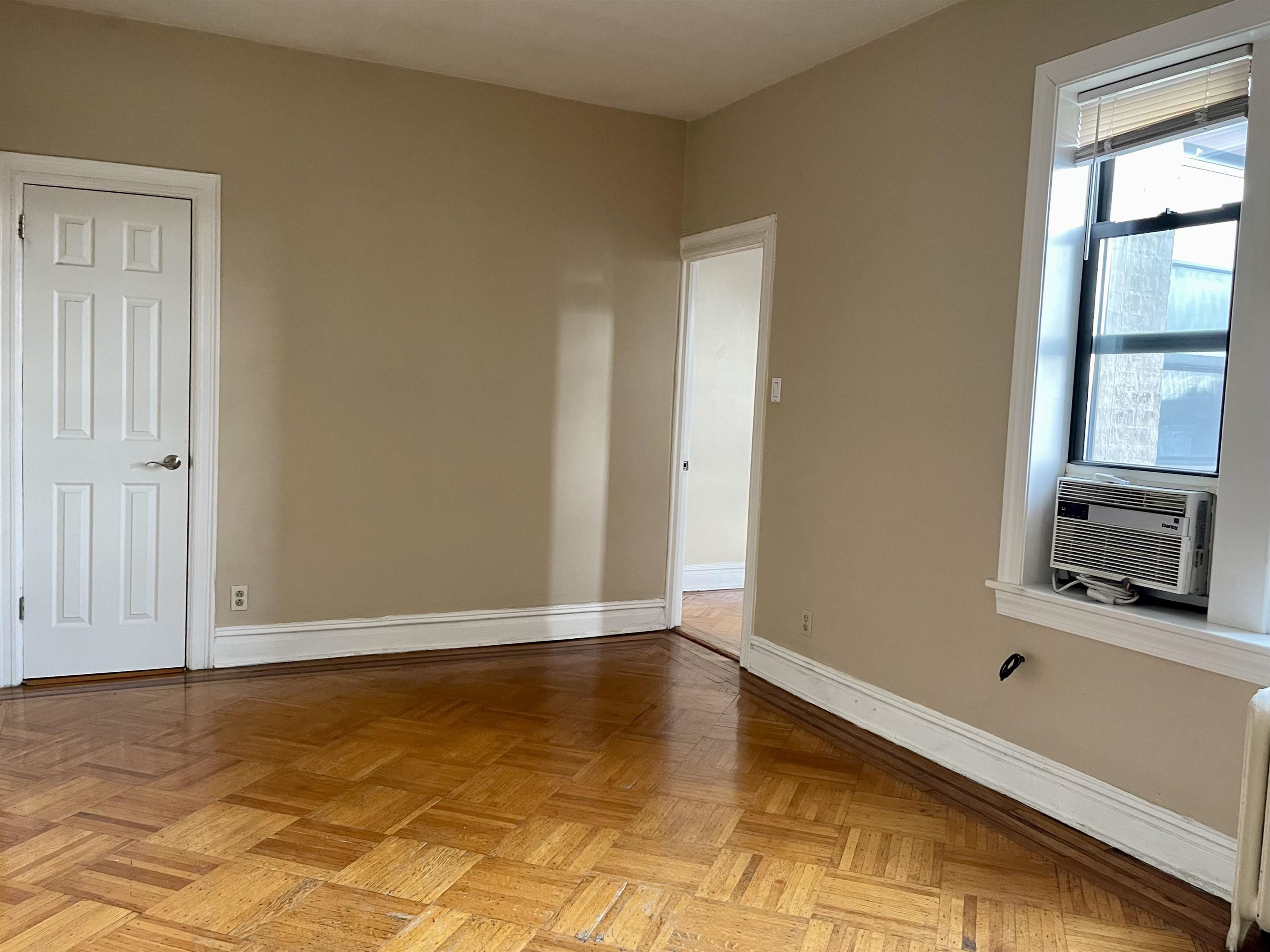 100 PROSPECT ST Unit: 304