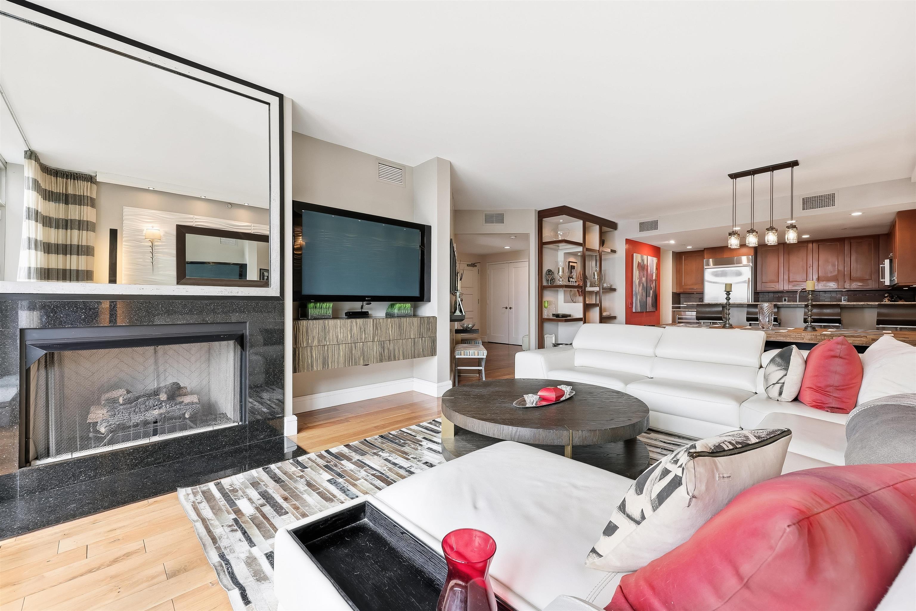 8100 RIVER RD Unit: 401