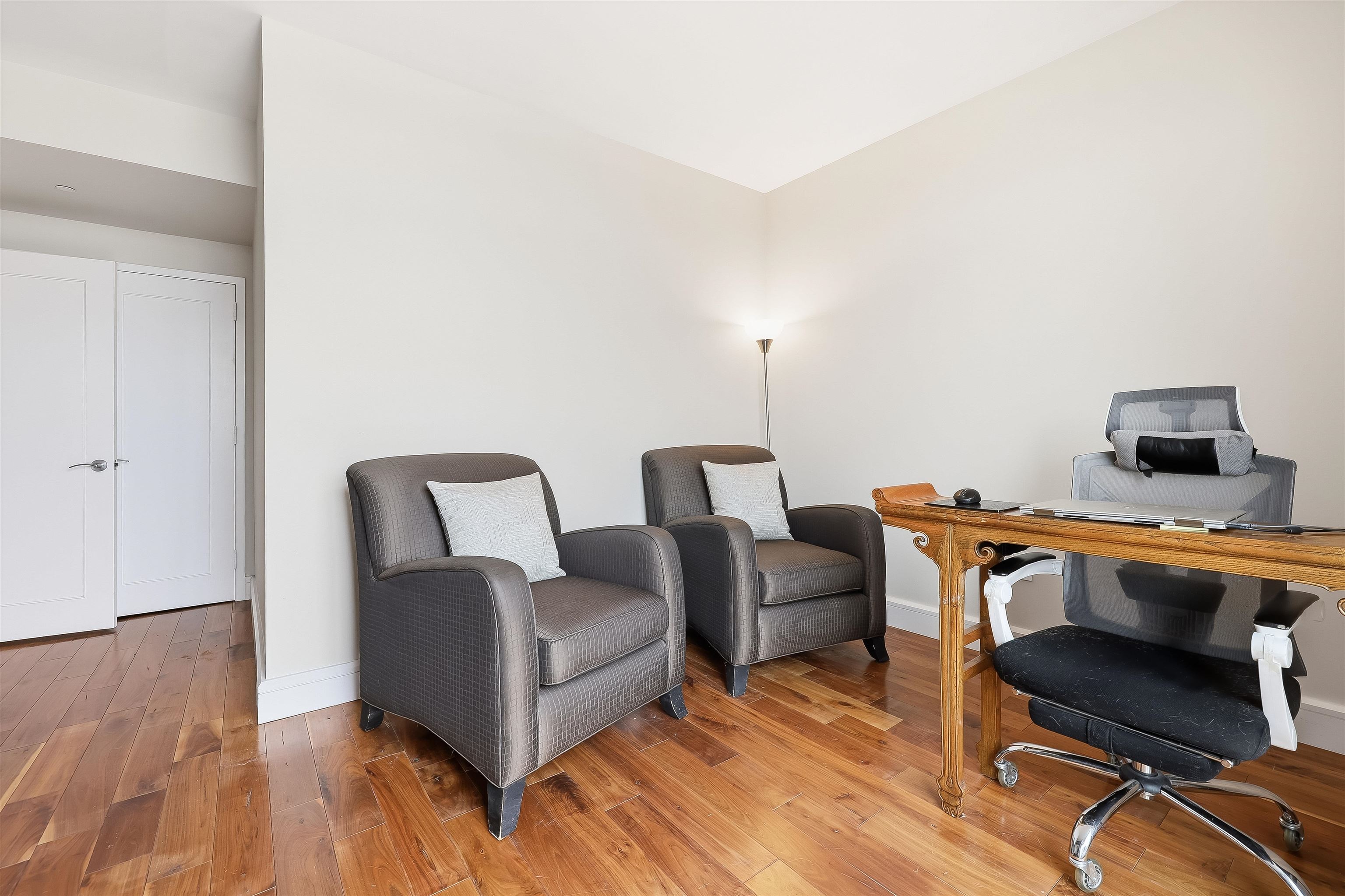 8100 RIVER RD Unit: 401